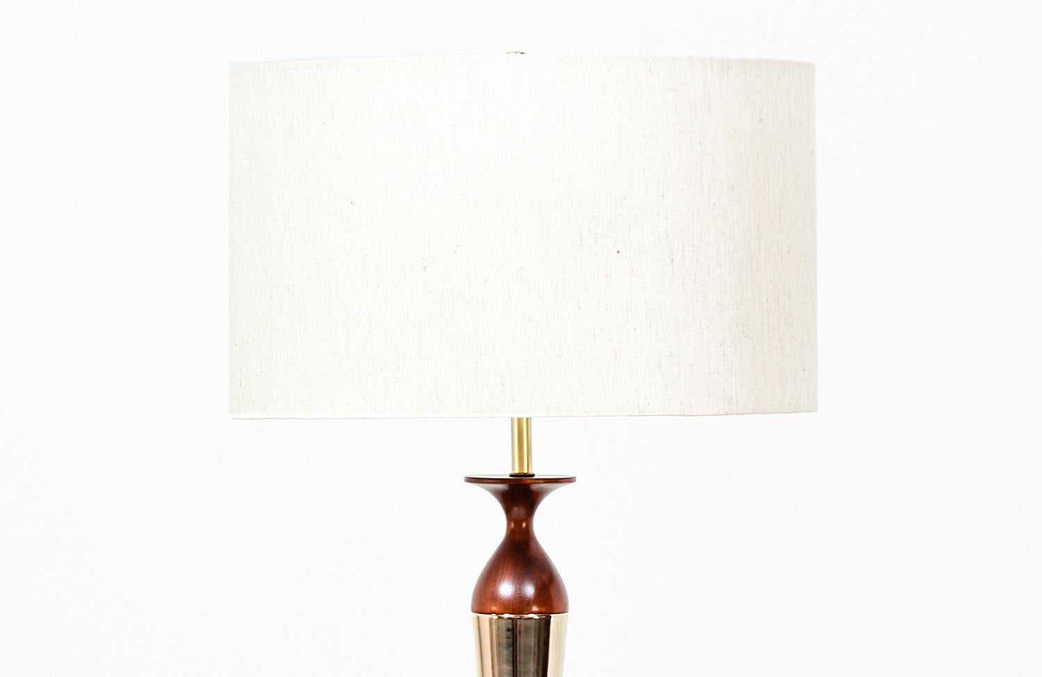 Mid-Century Modern Tony Paul Walnut and Brass Table Lamp for Westwood Industries