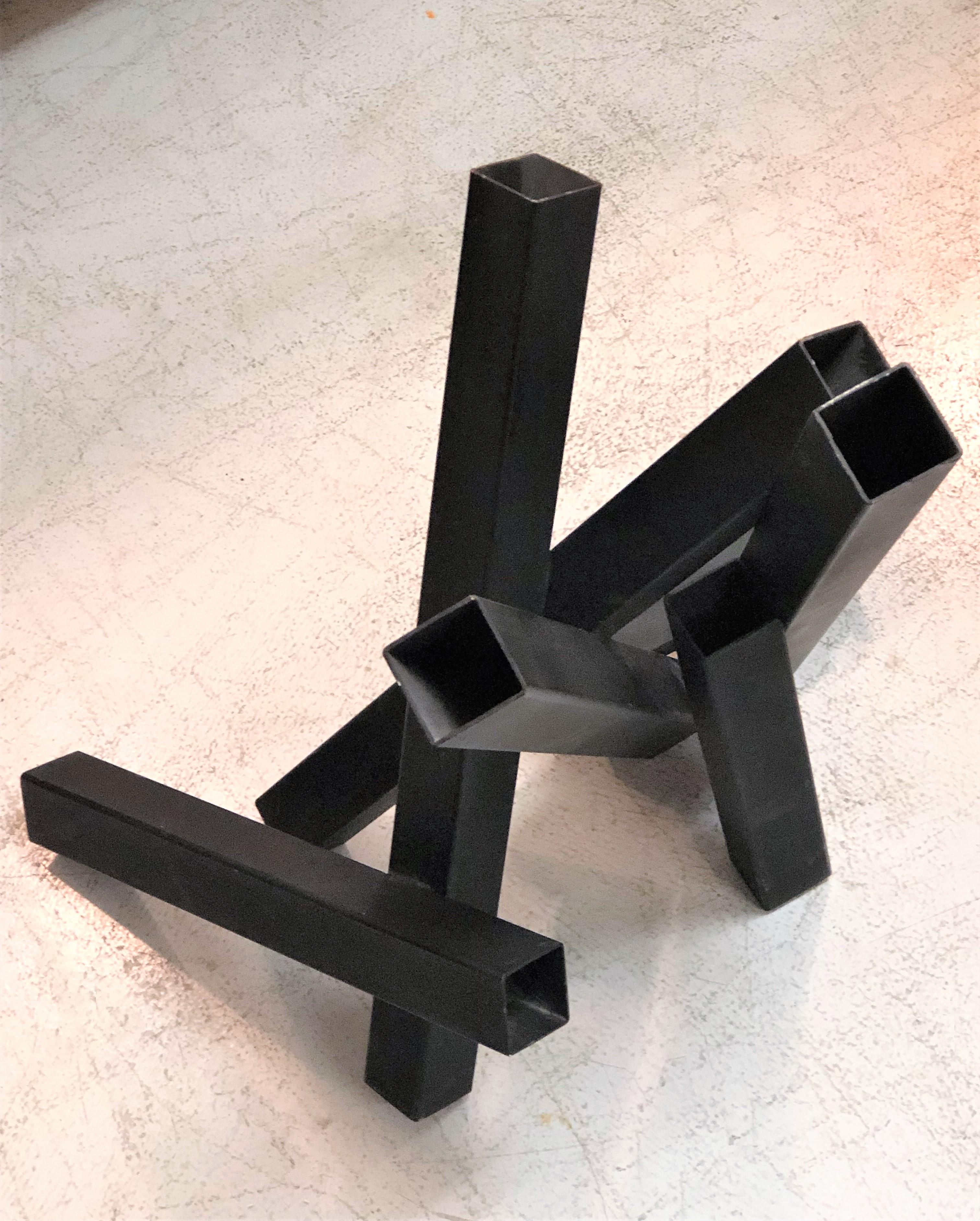 Tony Rosenthal Abstract Steel and Black Enamel Sculpture (Emailliert)