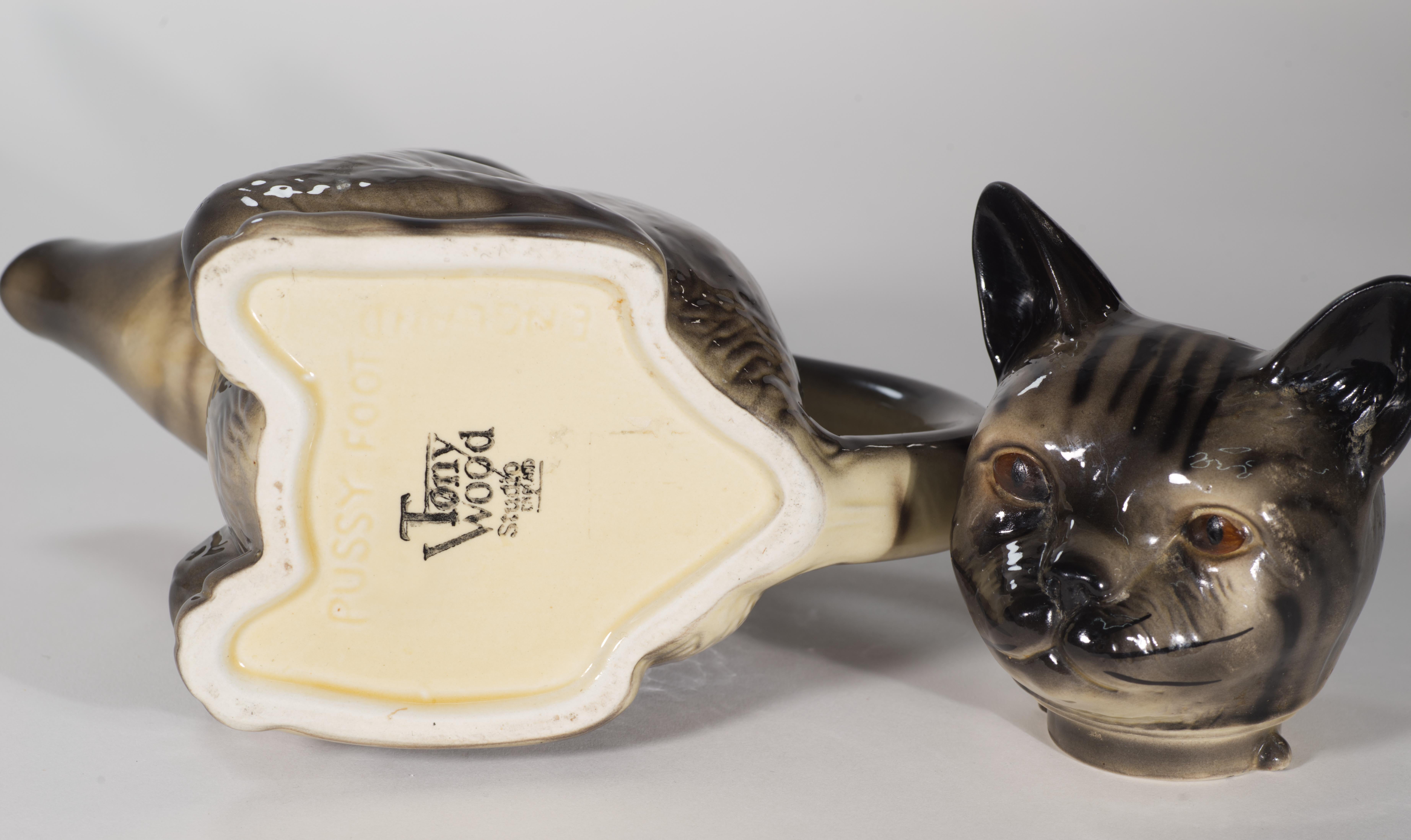Tony Wood Studio England Pussy Foot Katzenform-Teekanne, Keramik, Tony Wood (20. Jahrhundert) im Angebot