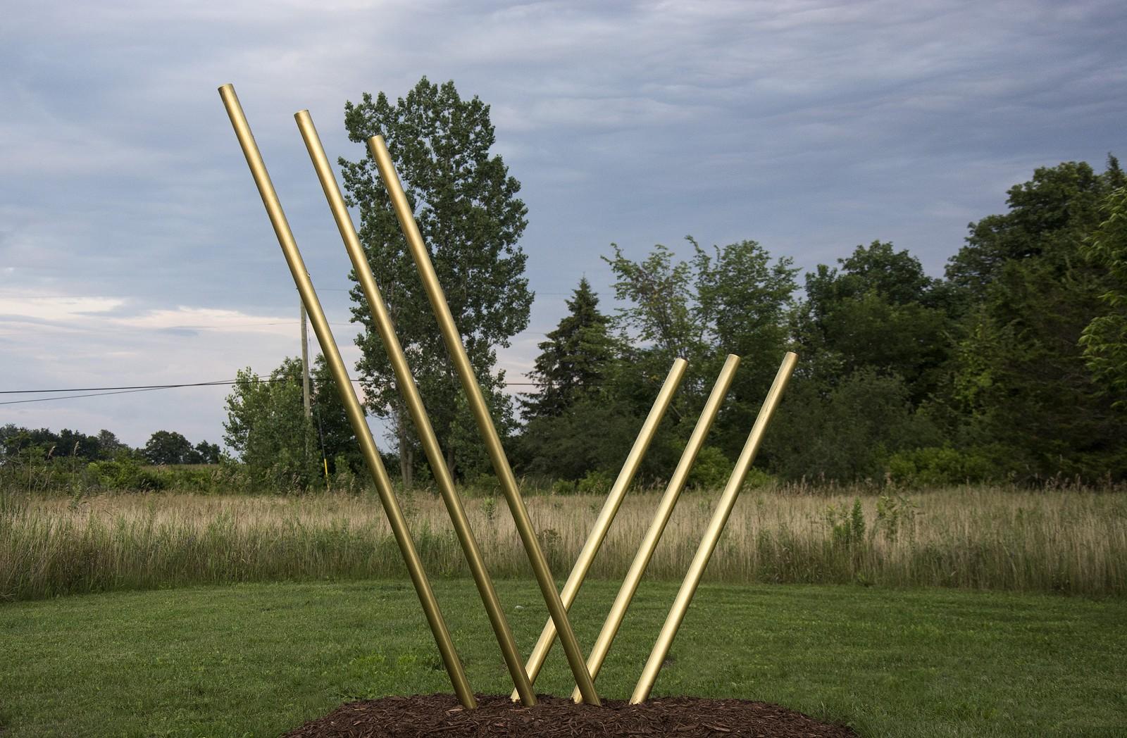 Earthshine - large, tall, dynamic, polished brass and steel outdoor sculpture For Sale 3