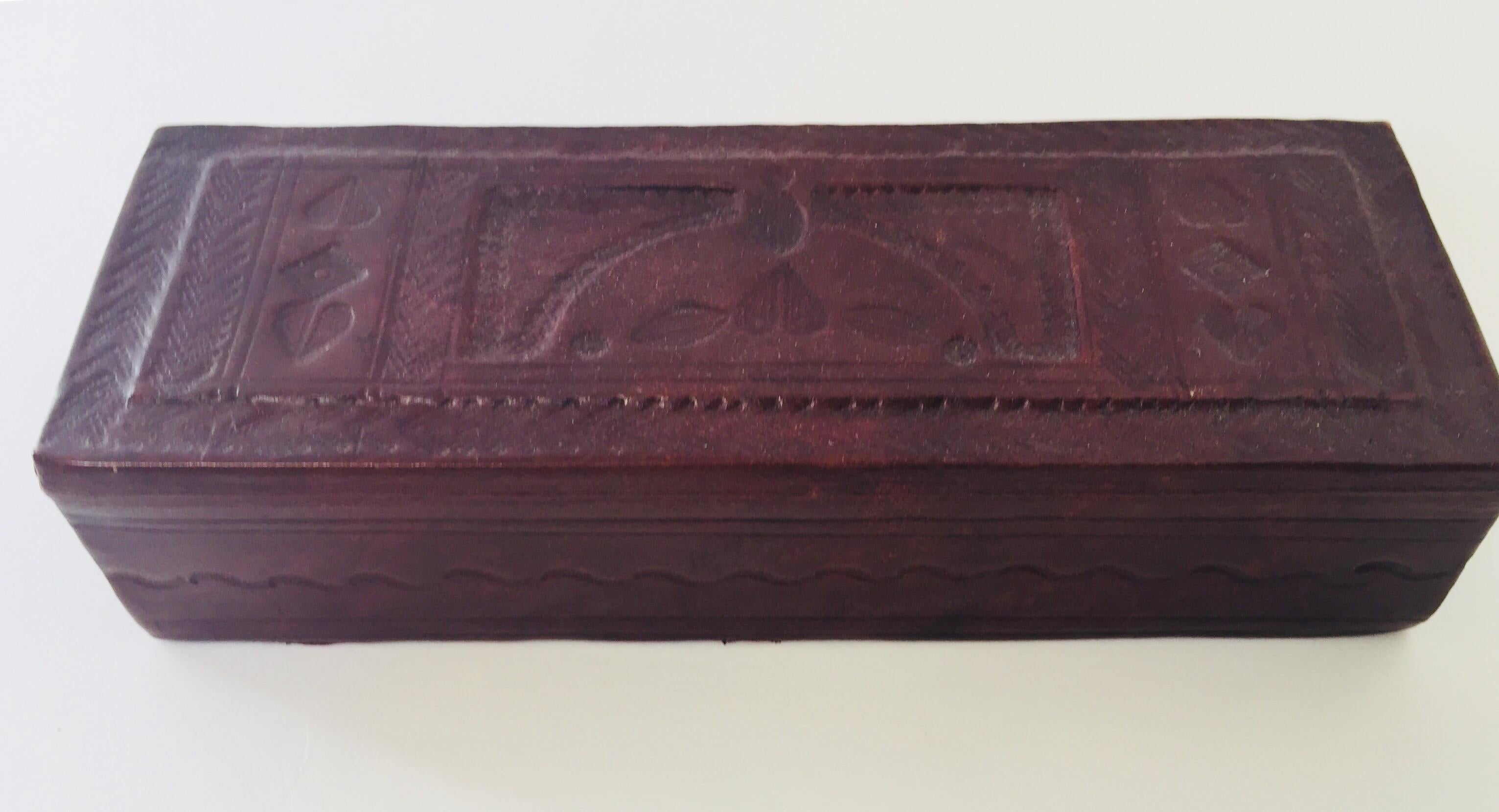 Tooled Brown Leather African Tuareg Box For Sale 5