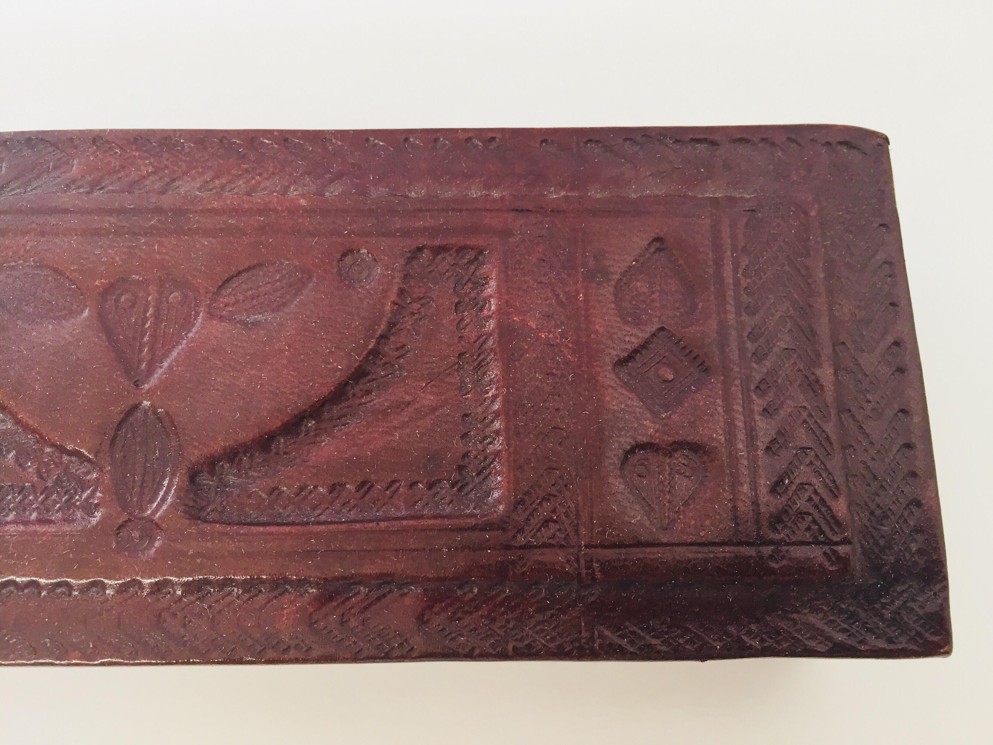 20th Century Tooled Brown Leather African Tuareg Box For Sale