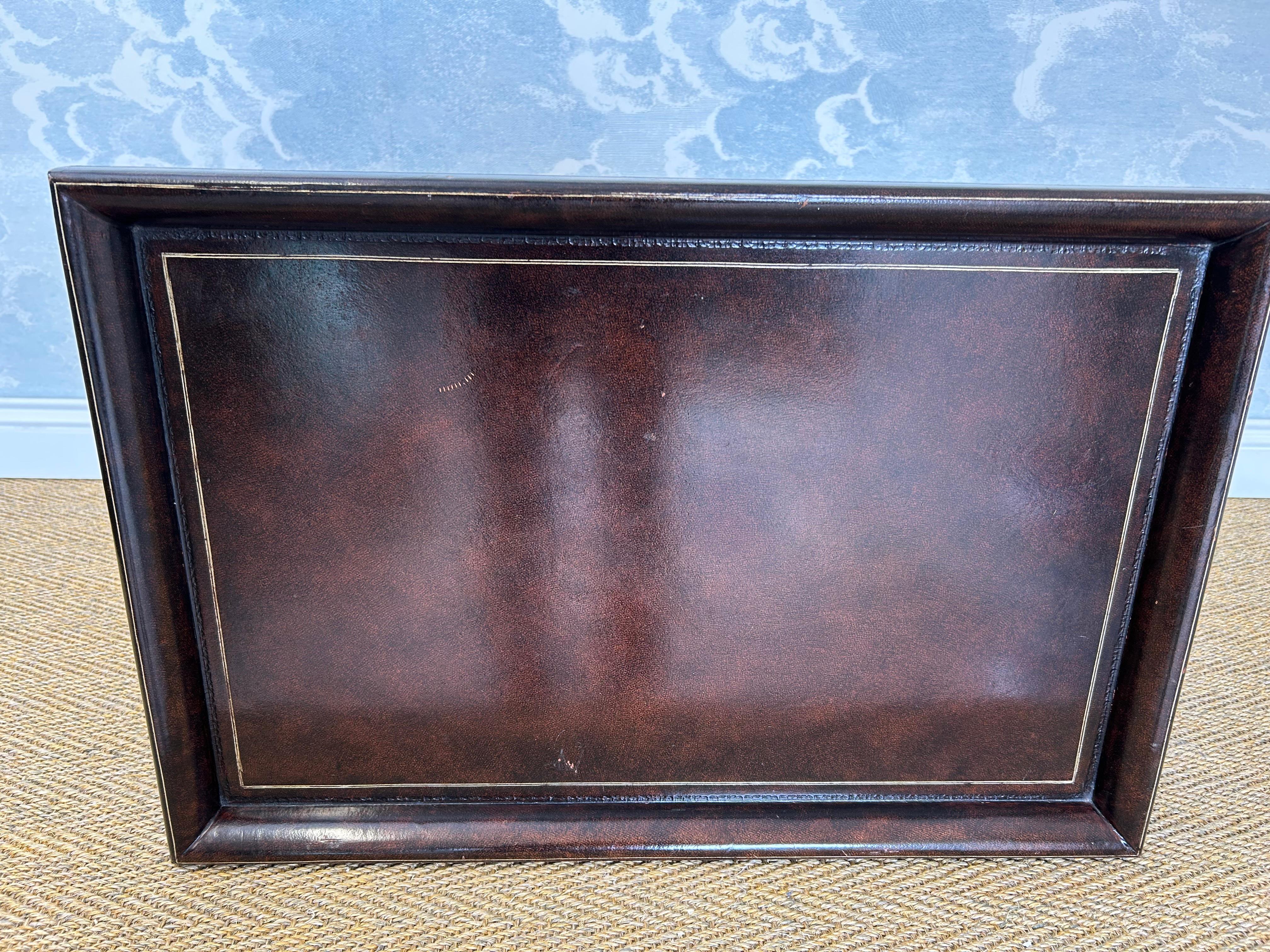 Vegetable Dyed Tooled Leather Top Side Table by Maitland Smith, Hollywood Regency, Mid-Century For Sale