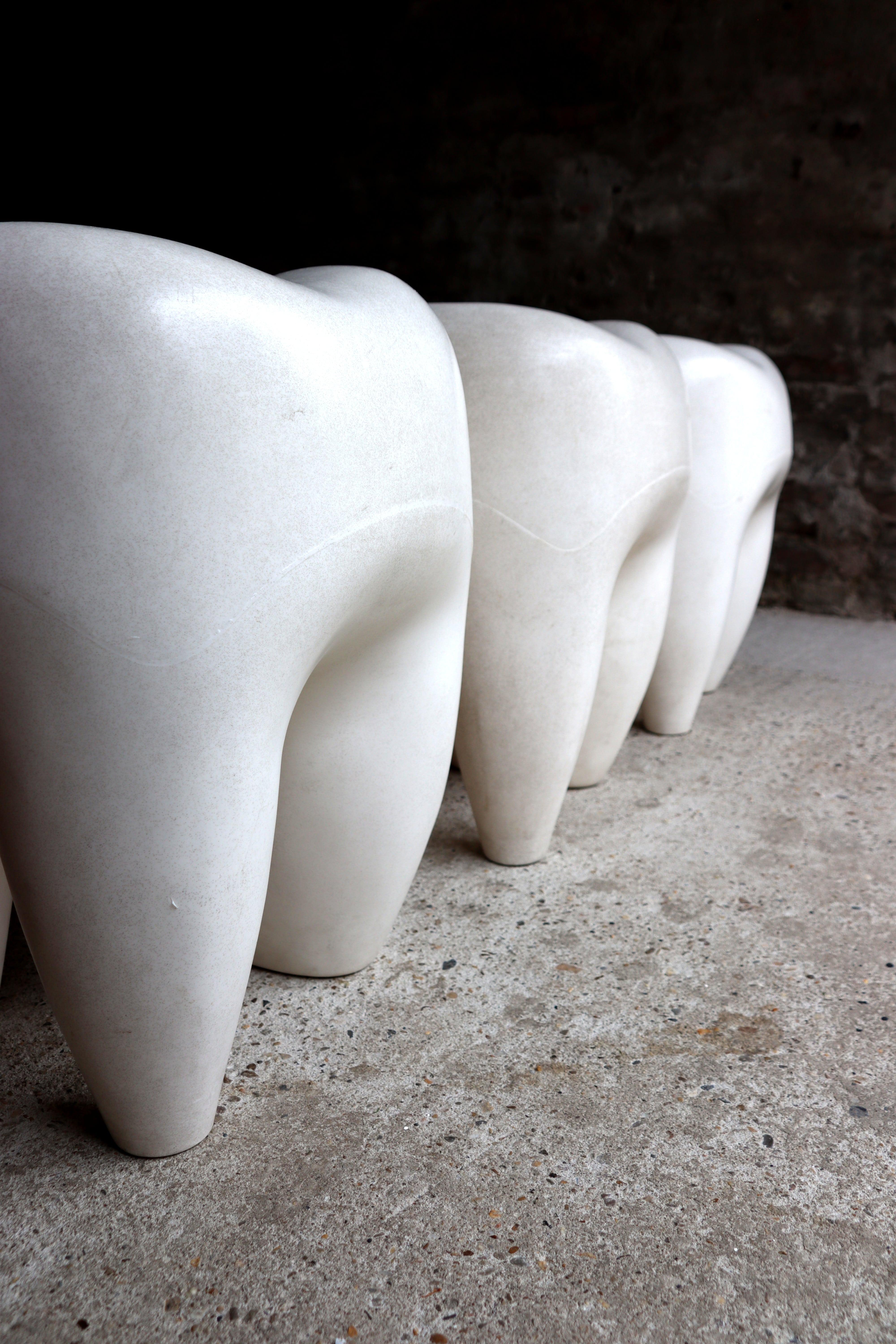 Kinderhocker in Zahnform - Zahnarzt-Hocker - 3er-Set - 1980er (Kunststoff)