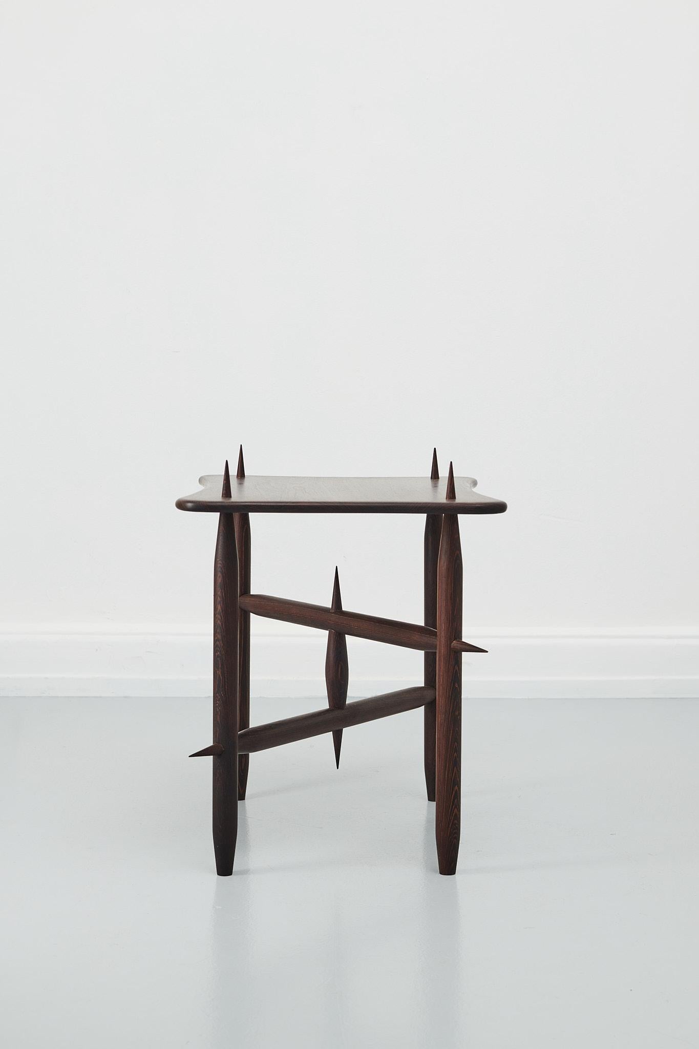 Moderne Tabouret cure-dents en vente