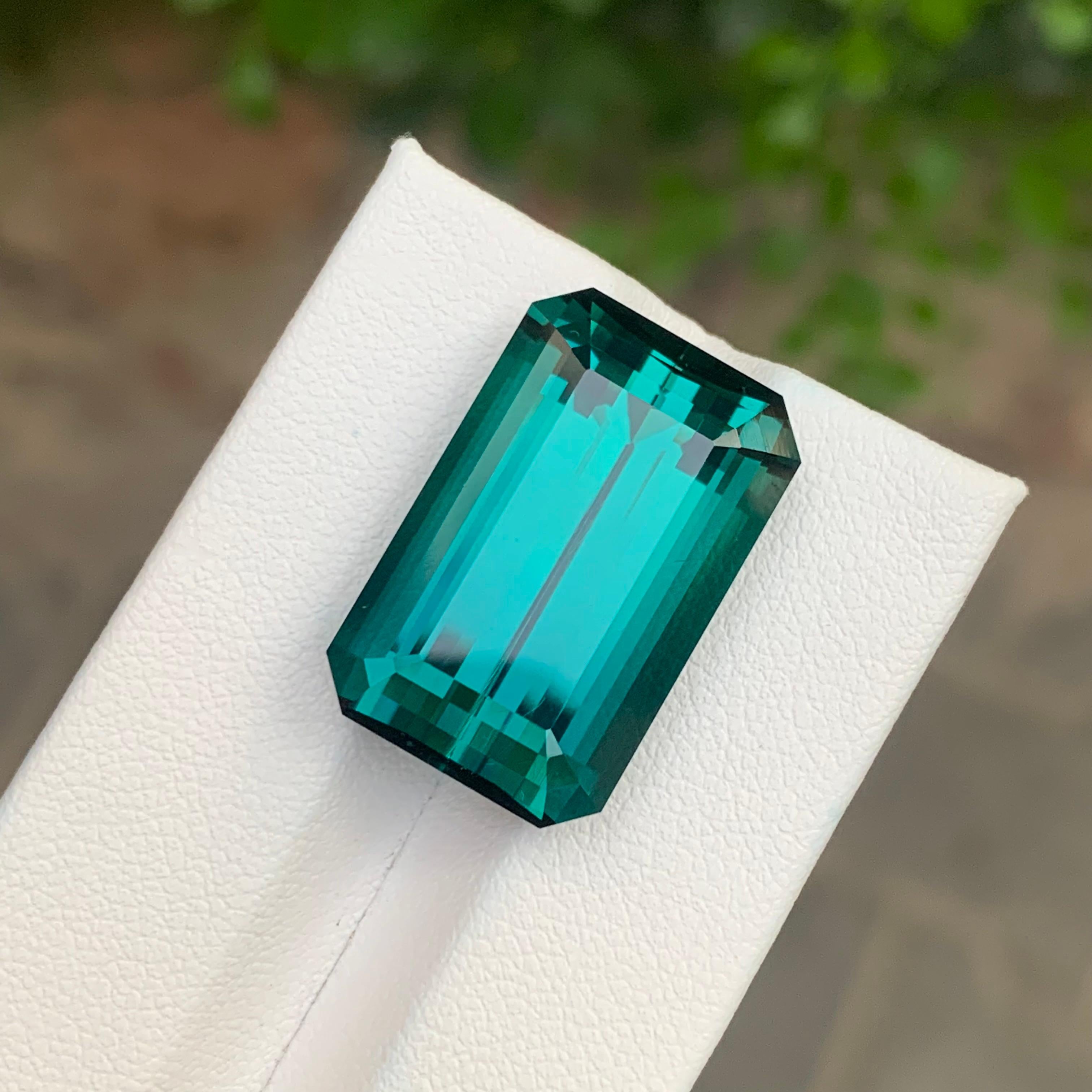 Top AAA Quality 26.80 Carat Natural Loose Blue Green Tourmaline Gemstone en vente 7