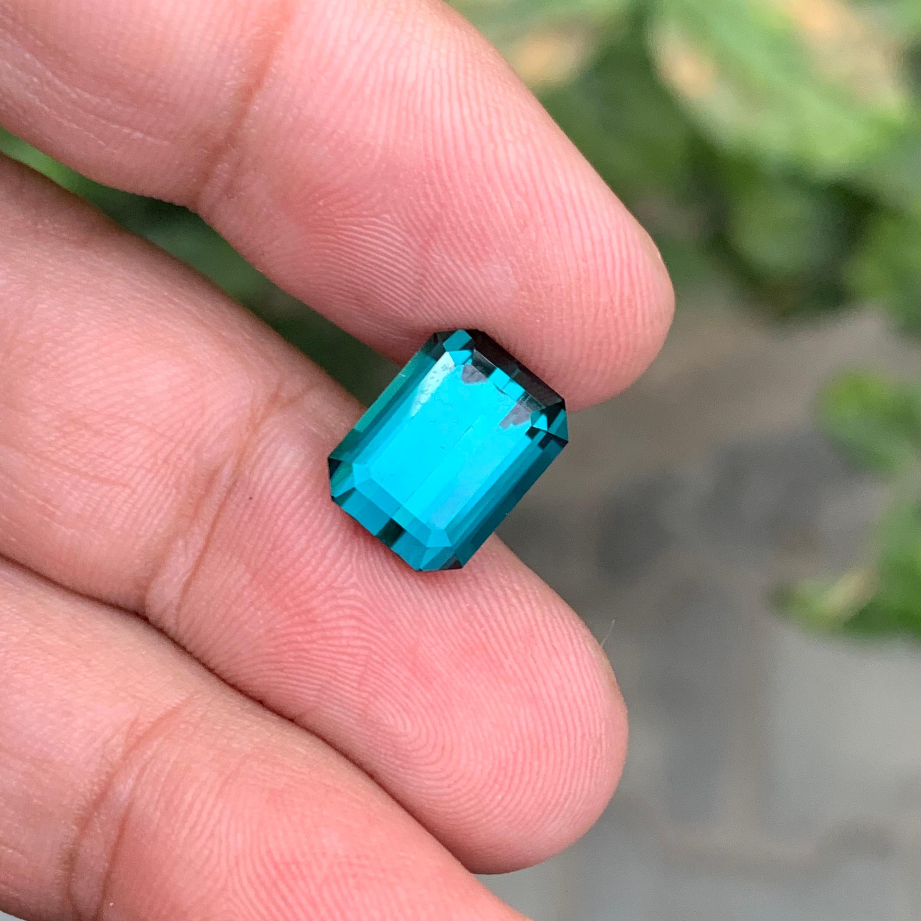 Arts and Crafts Top AAA Quality 5,40 Carat Natural Loose Indicolite Tourmaline Gemstone in vendita