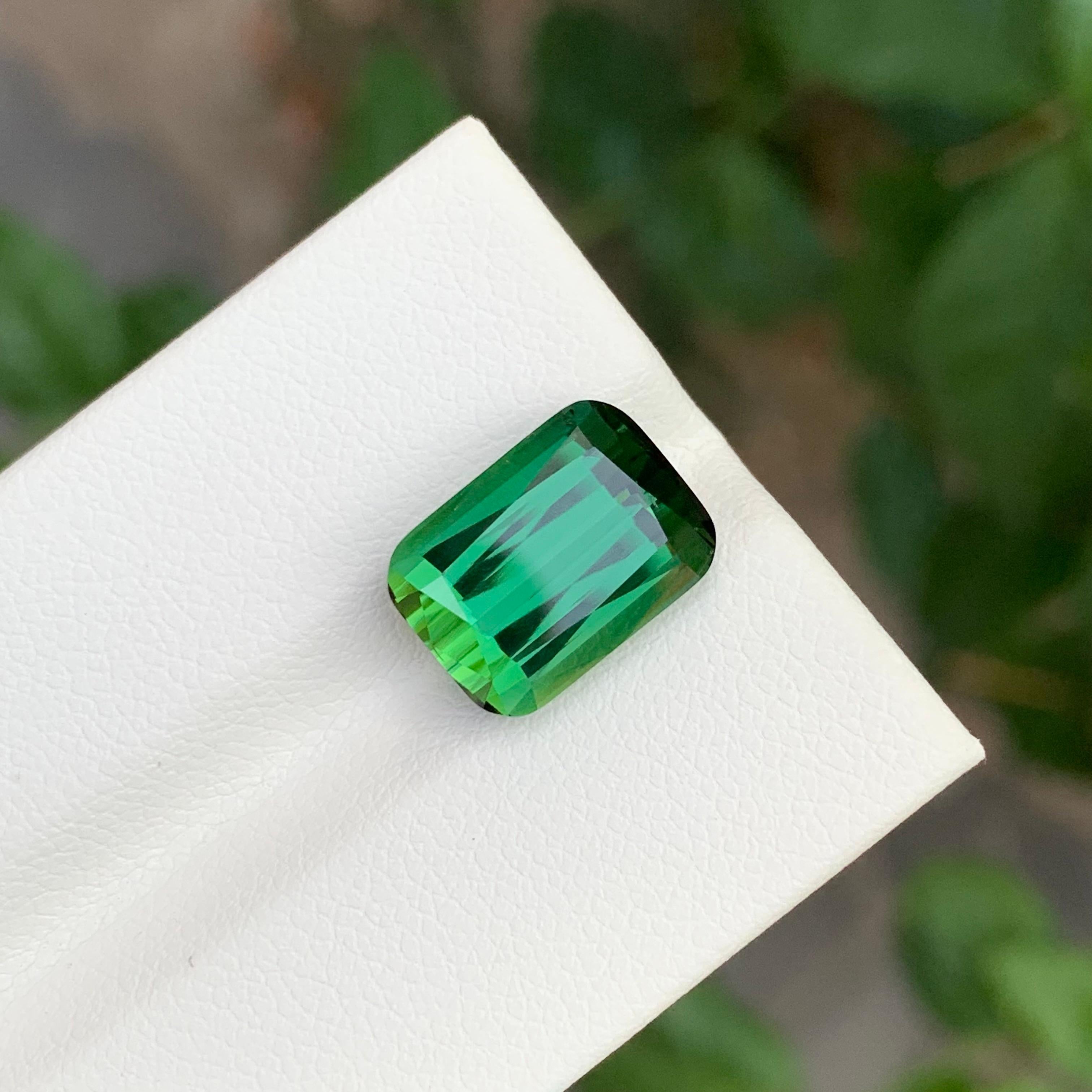 Qualità top AAA Gemma sfaccettata di tormalina verde a forma di cuscino da 6,70 carati naturali in vendita 2