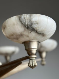 Top Art Deco Design Silvered Bronze and Six Alabaster Shades Chandelier, 1920