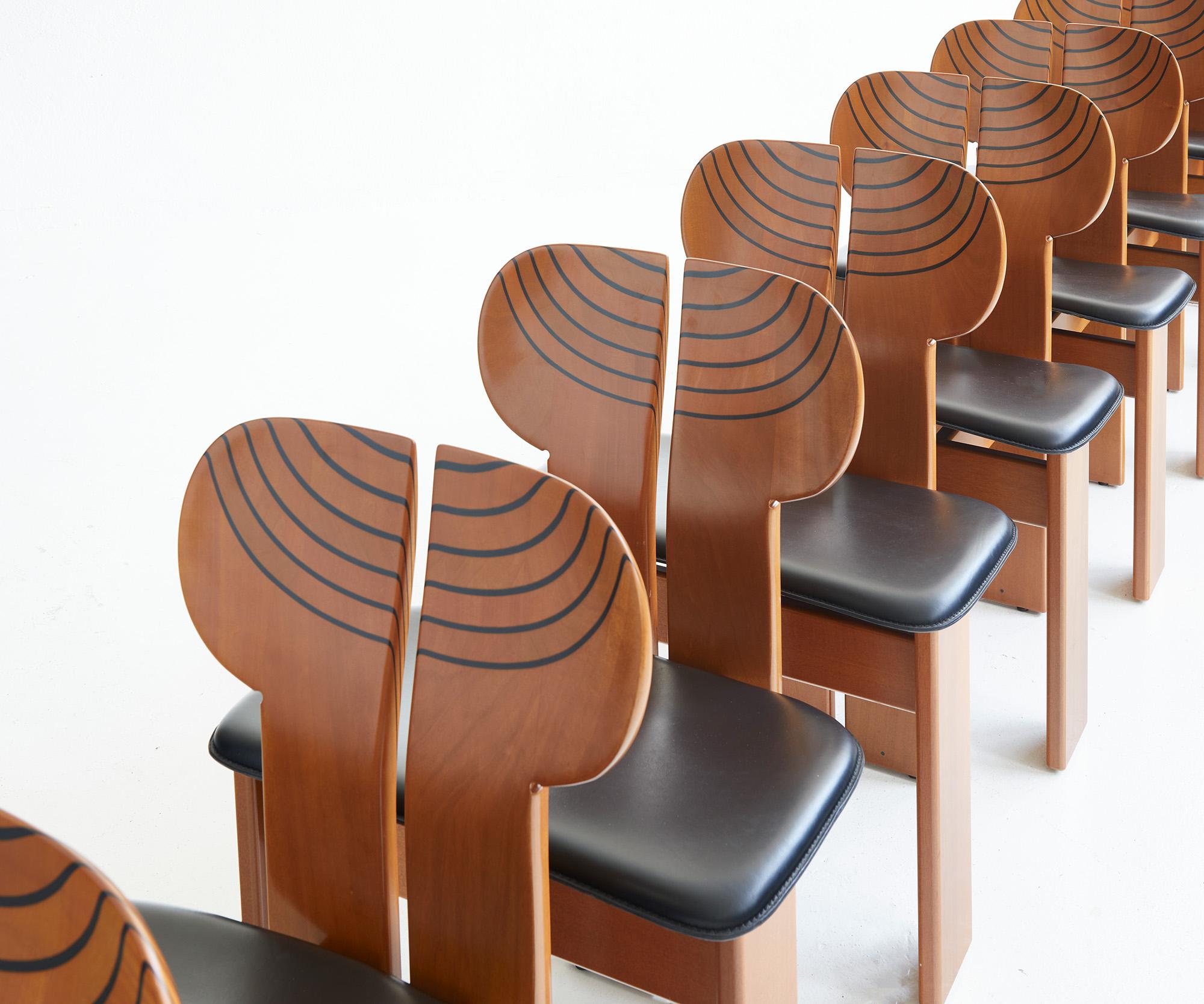 Mid-Century Modern Top Condition set of 8 