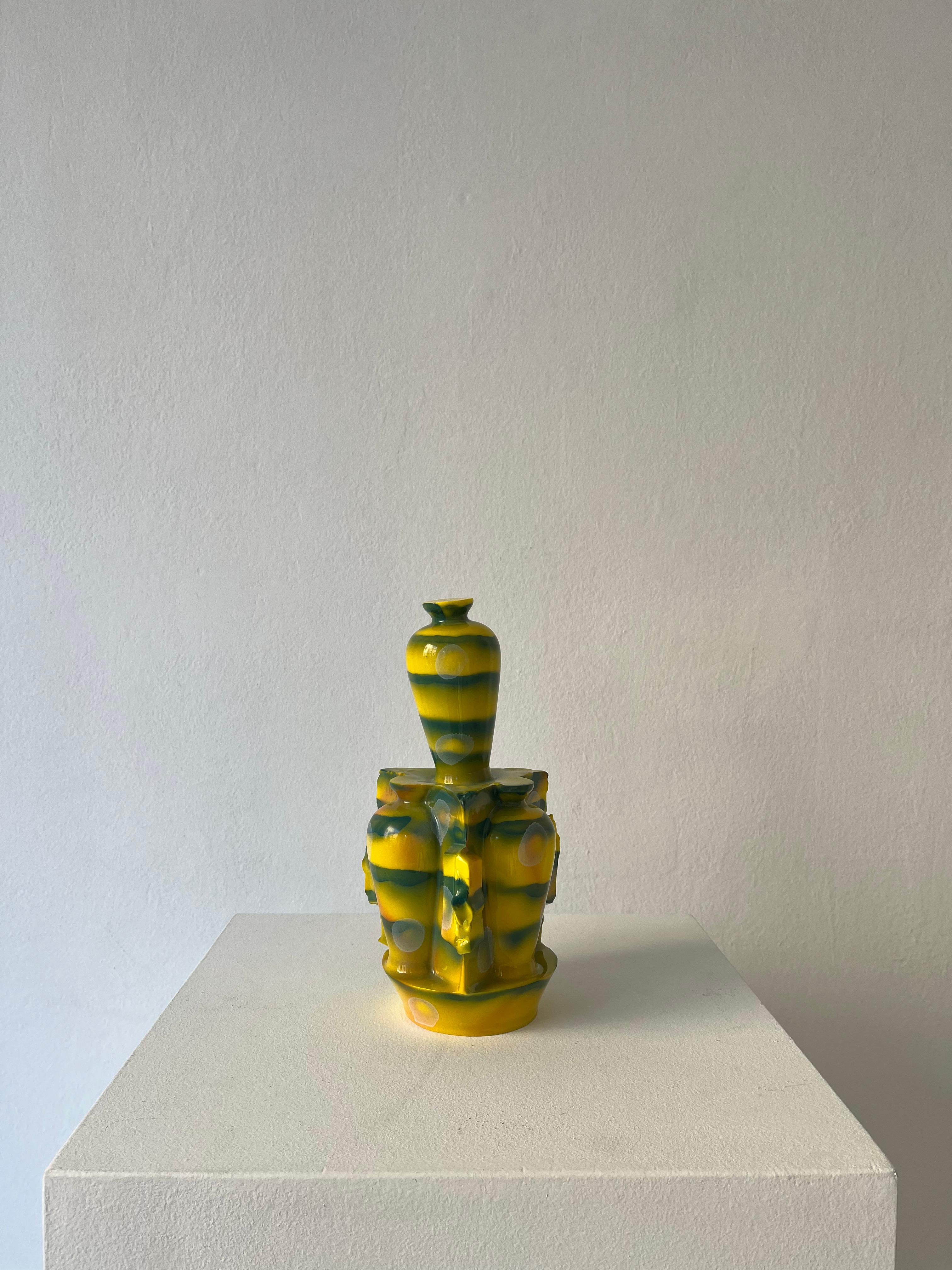 Dekorierte Vase „Top“ aus emailliertem Porzellan, einzigartiges Stück (21. Jahrhundert und zeitgenössisch) im Angebot