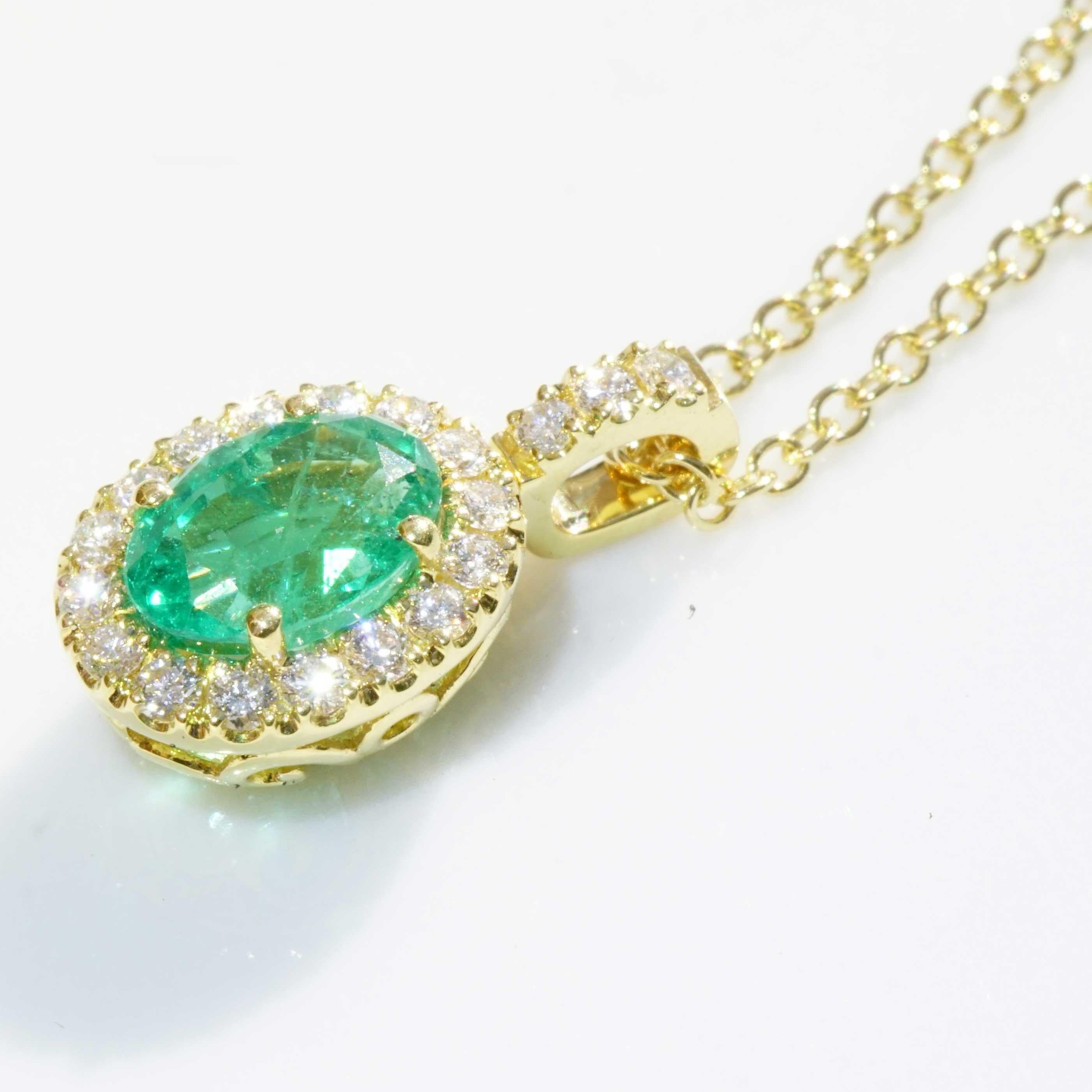 Top Emerald Brilliante Pendentif avec chaîne Or jaune 18 kt 0.90 ct AAA+ en vente 6