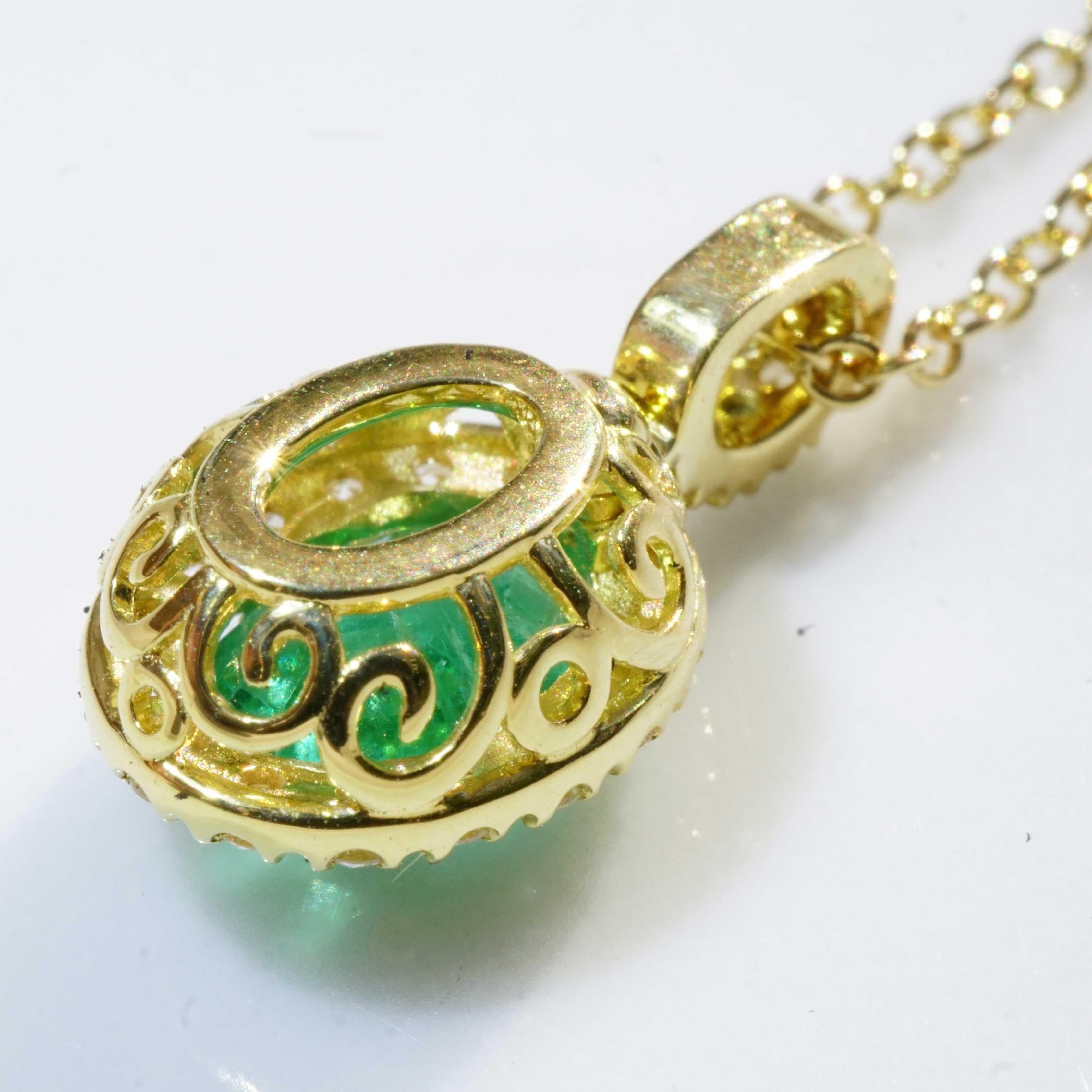 Top Emerald Brilliante Pendentif avec chaîne Or jaune 18 kt 0.90 ct AAA+ en vente 3