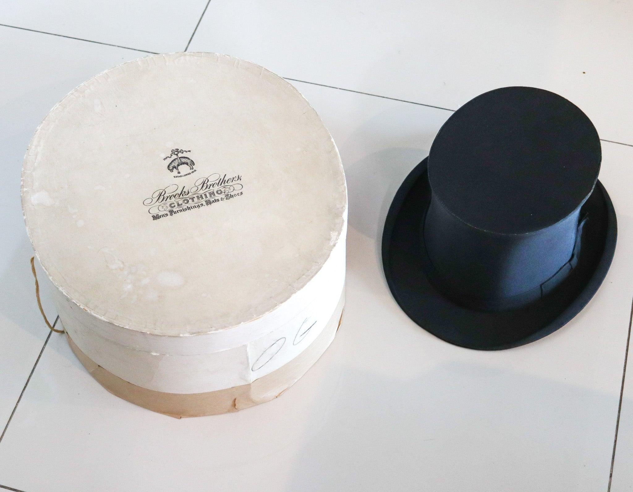 TOP-HAT 1920 Antiguo Sombrero Deco En Seda Con Por Los Hermanos Brooks En Caja Redonda en venta 2