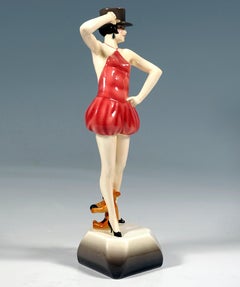 'Top-Hat', Goldscheider Art Déco Dancer Posing In Tight Costume, Dakon, c 1928