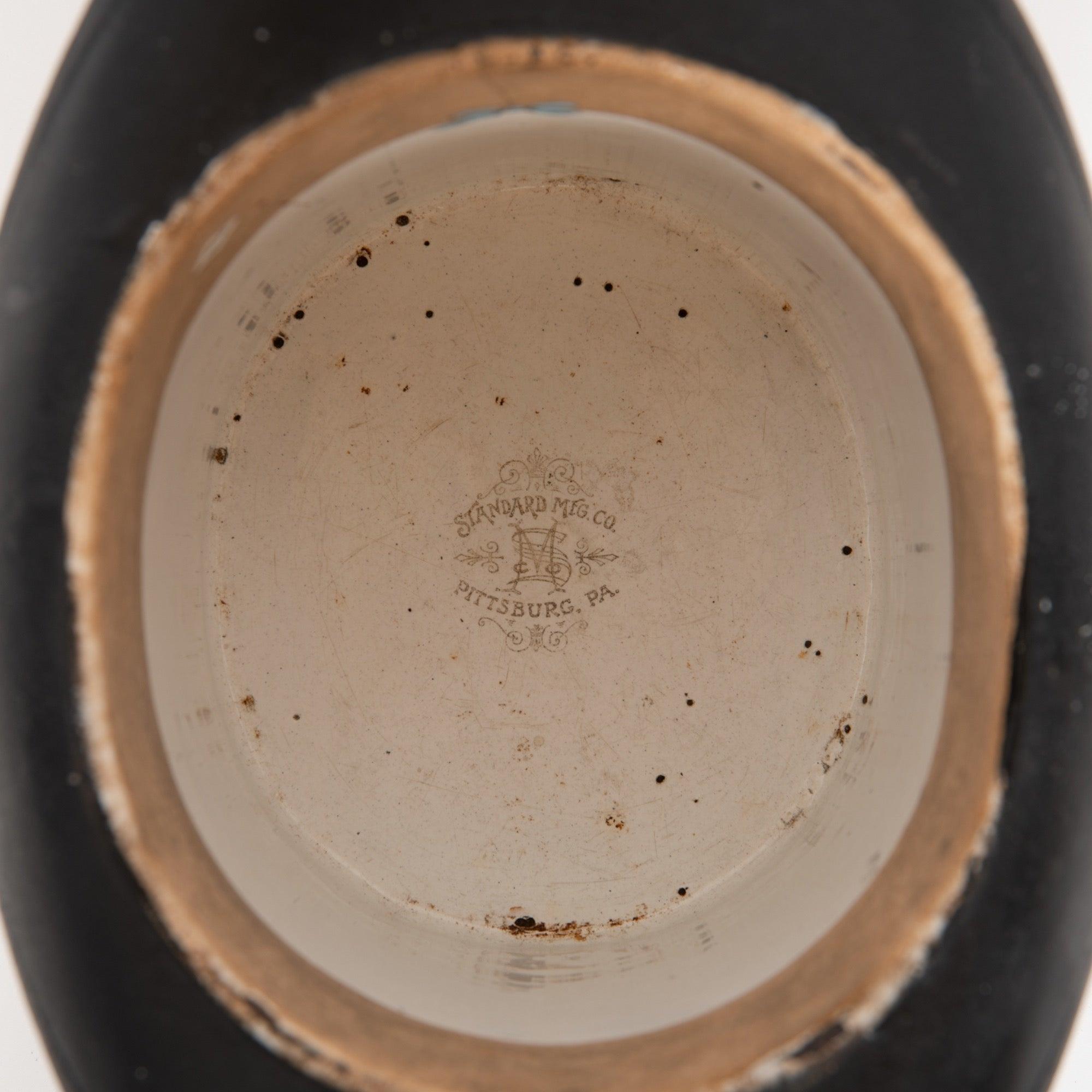Top Hat Spitoon e contenitore/vaso per Standard Mfg. Co. In condizioni ottime in vendita a Sagaponack, NY