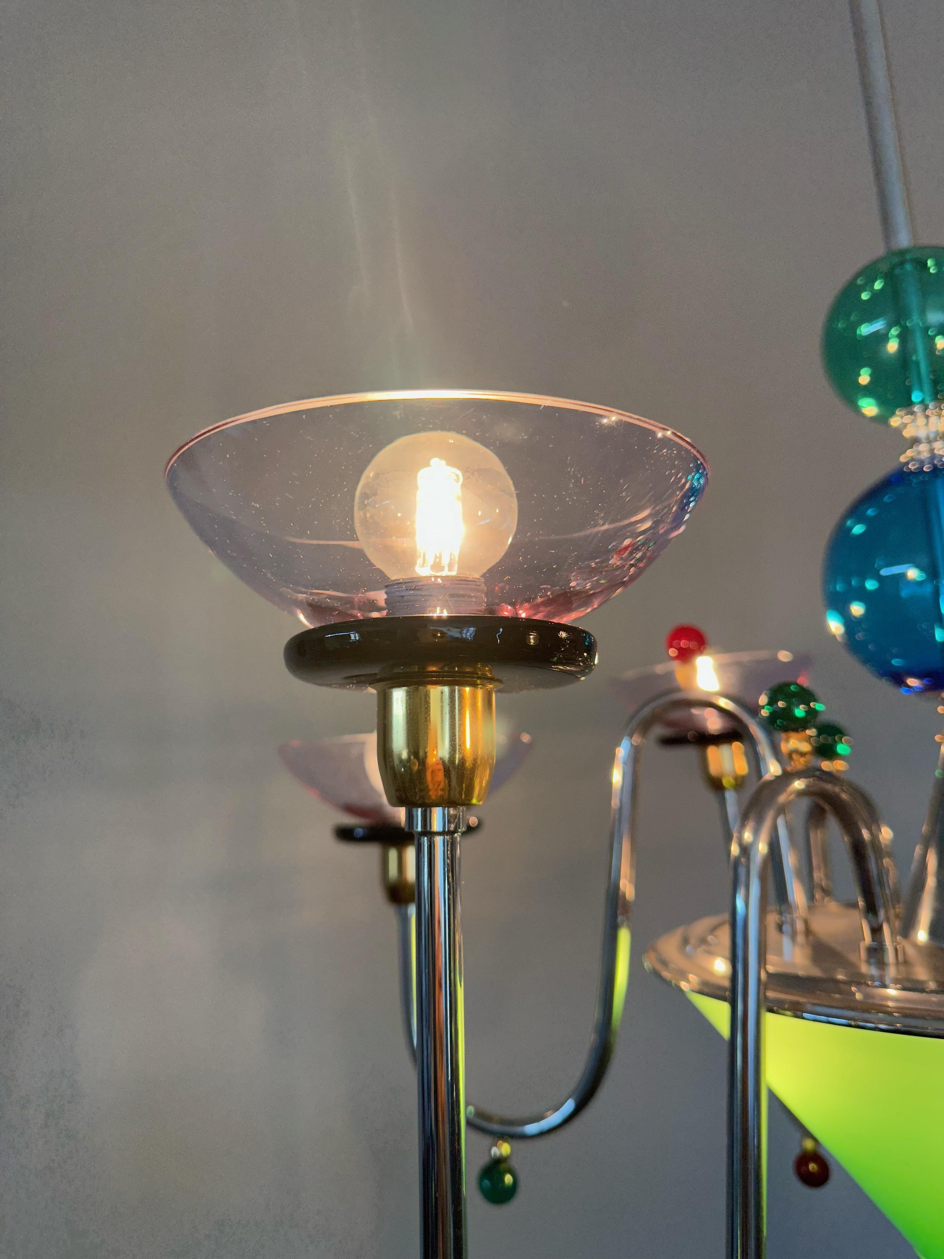 Mehrfarbiger Murano-Kunstglas-Kronleuchter mit 8 Lichtern im Stil von Gio Ponti im Angebot 5