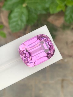 Top Natural Lose Rosa Kunzit Kissenschliff 93,10 Karat aus Afghanistan