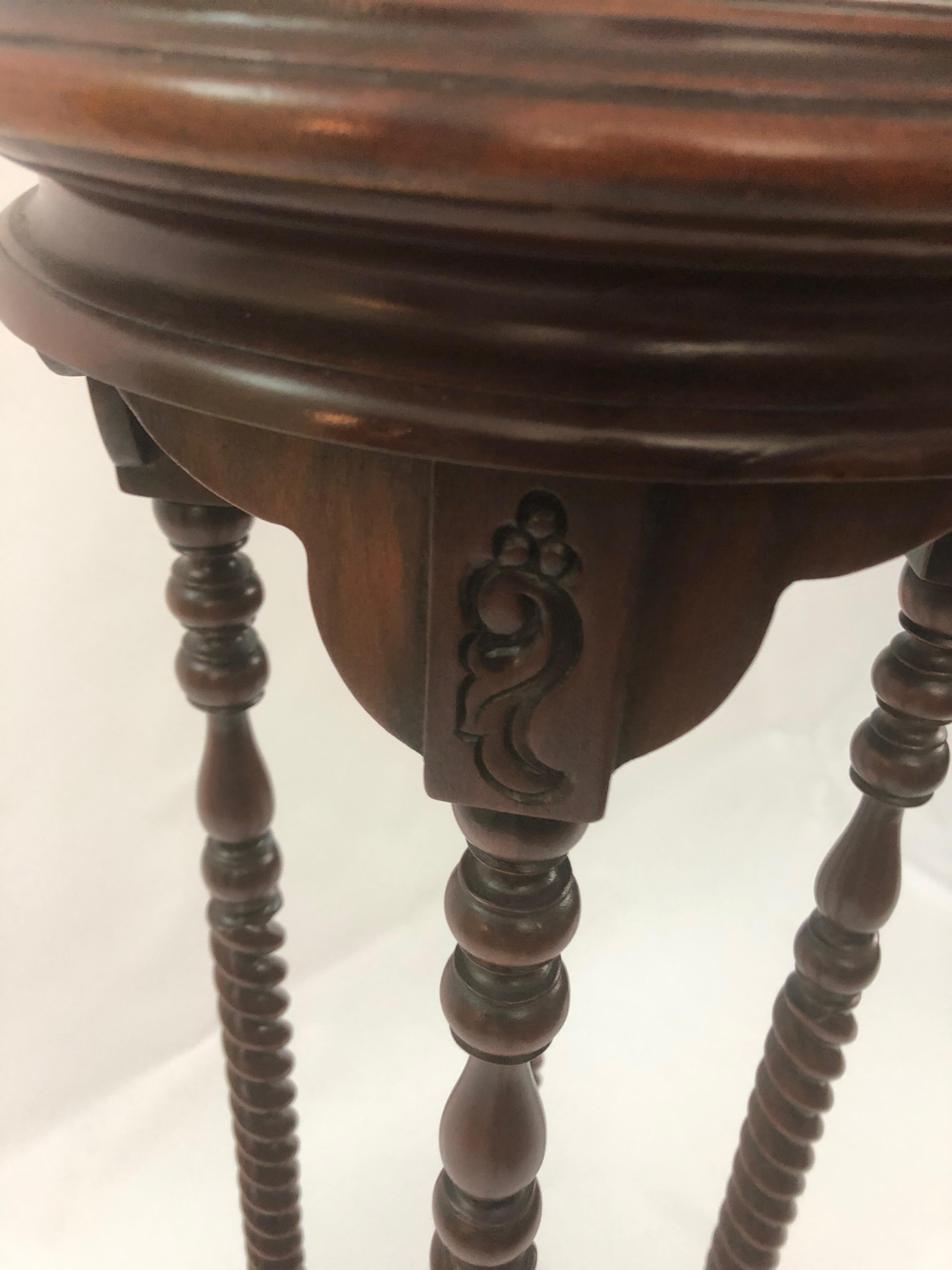 Top of the Line Maitland Smith Mahogany and Leather Top Stand In Excellent Condition In Hopewell, NJ