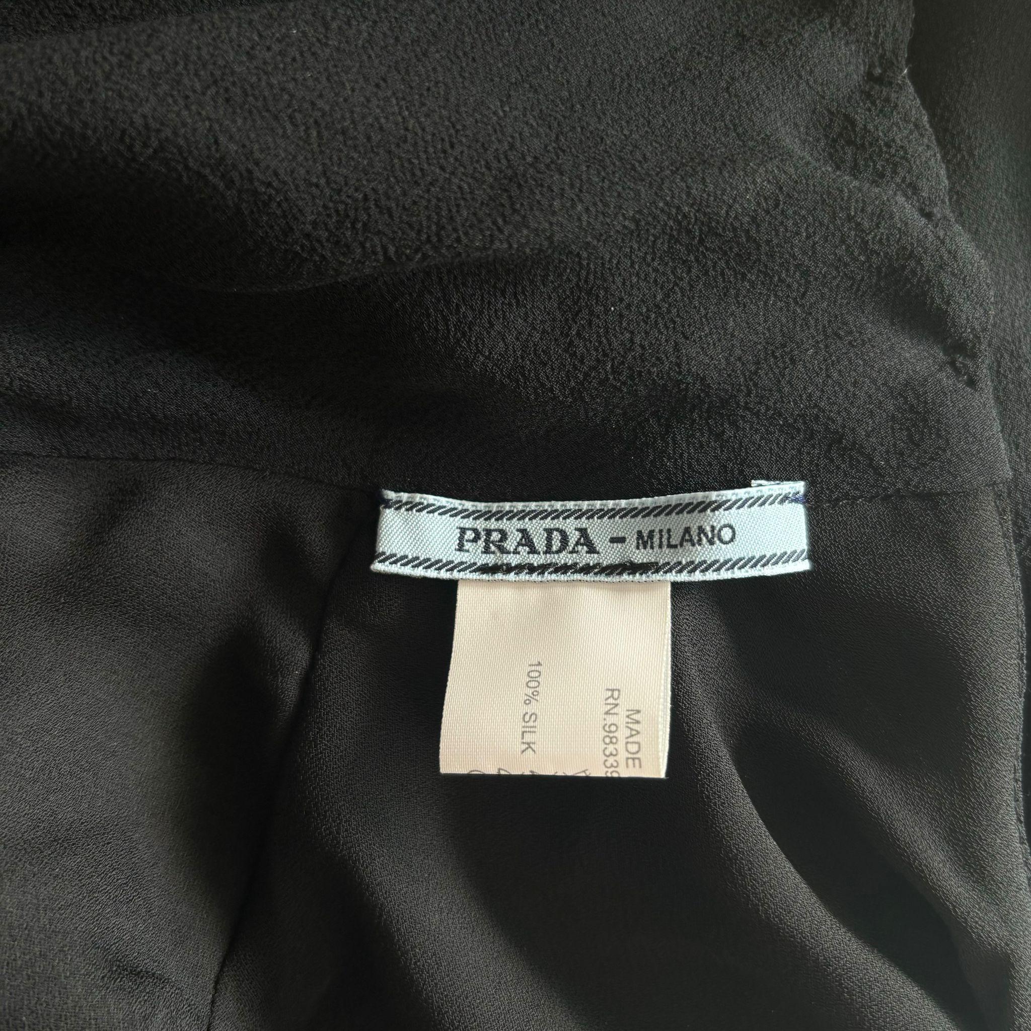 Donna Top Prada Nero in ottime condizioni in vendita