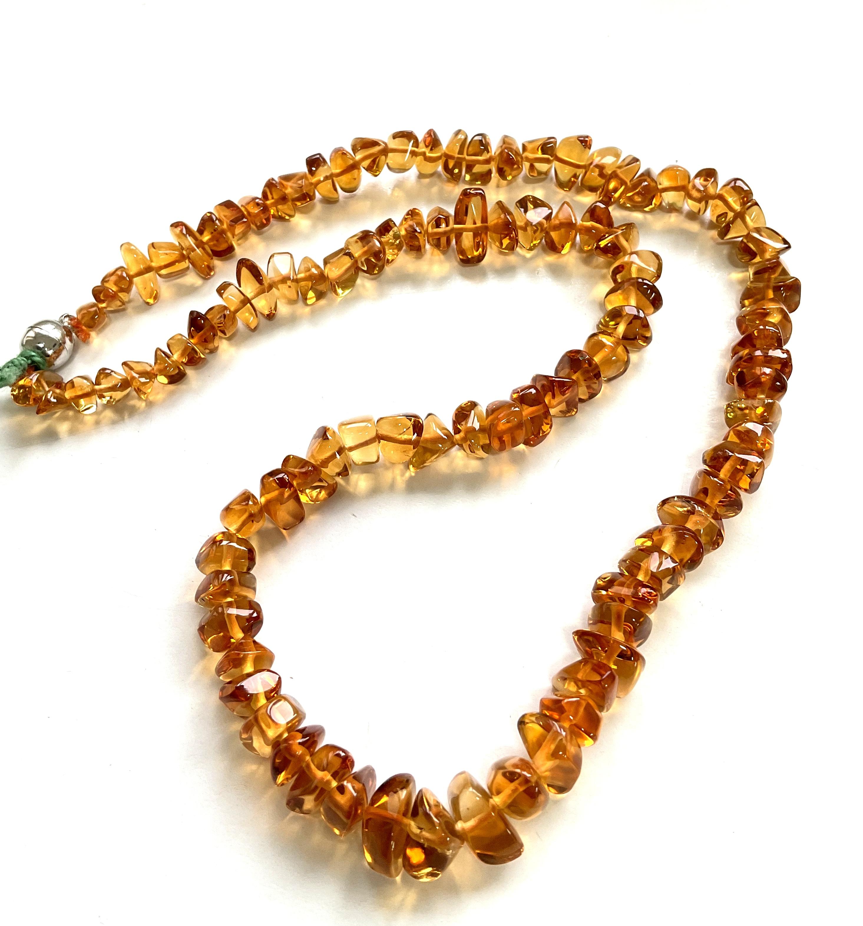 Des éclats de perles de citrine 242,15 carats, de qualité supérieure pour la bijouterie d'art fantaisie Neuf - En vente à Jaipur, RJ