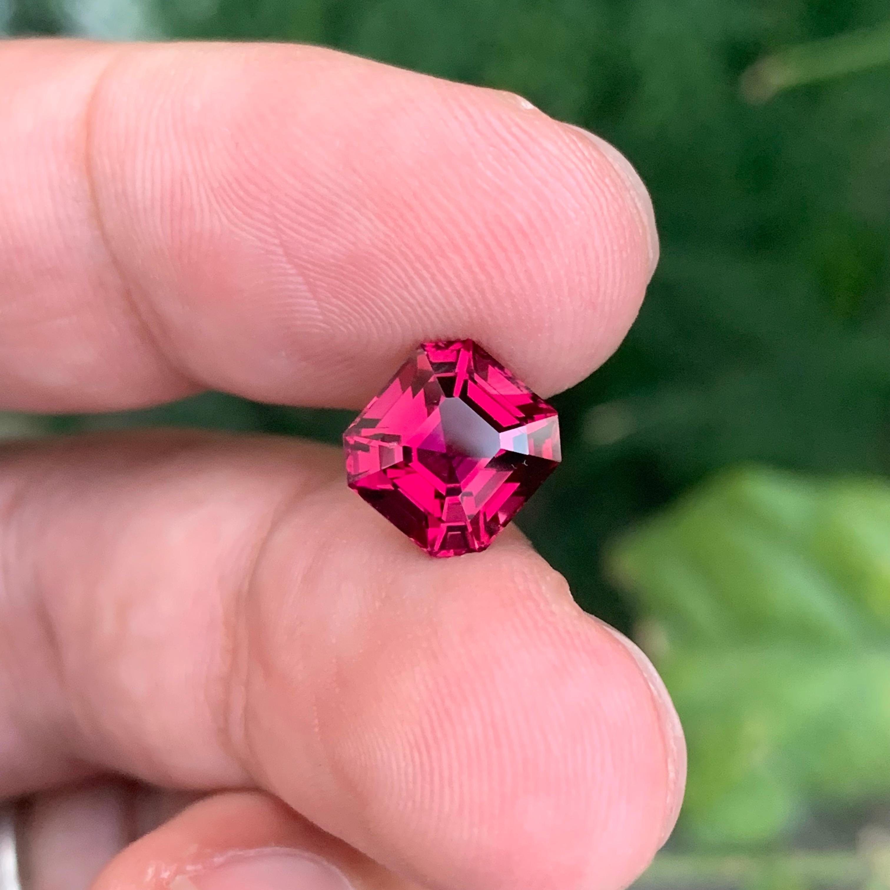 Top Qualität 3,70 Karat Natürliche Lose Rhodolith Granat Asscher Form Edelstein im Angebot 4