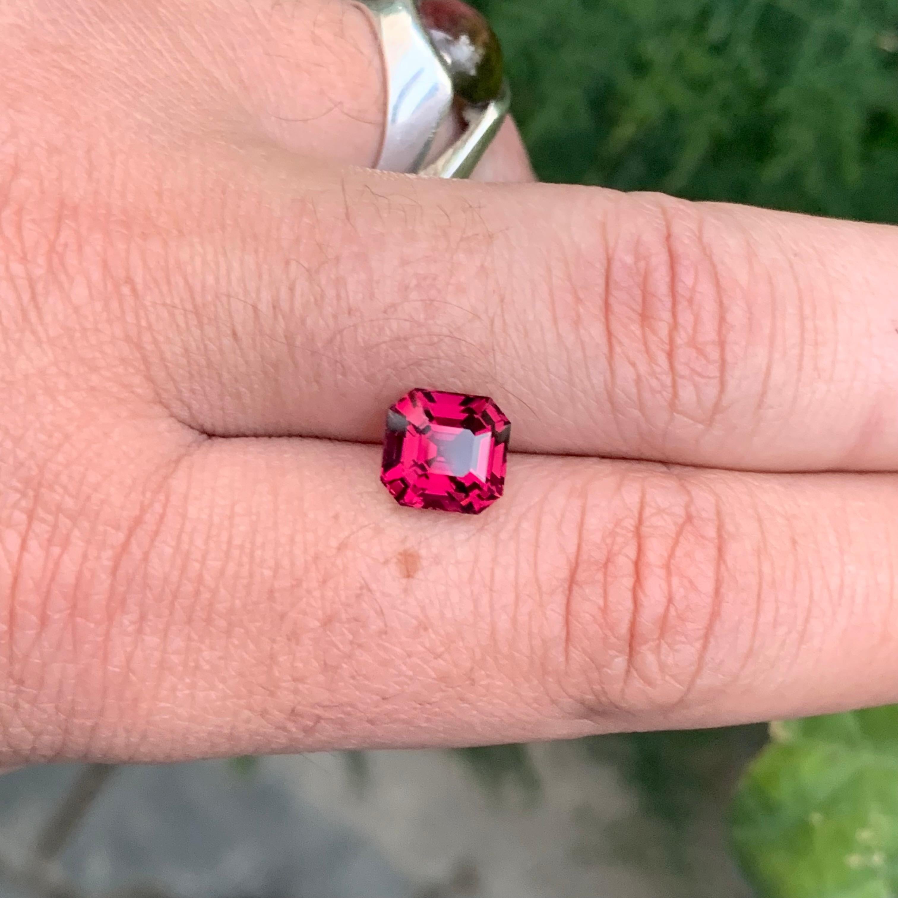 Top Qualität 3,70 Karat Natürliche Lose Rhodolith Granat Asscher Form Edelstein im Angebot 2