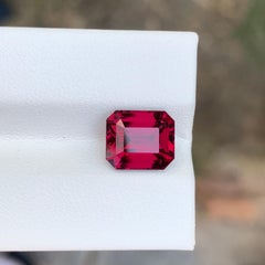 Top Quality 4.20 Carat Natural Loose Rhodolite Garnet Emerald Shape Gemstone