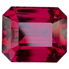 Piedra preciosa suelta de granate rodolita natural de 4.20 quilates en forma de esmeralda de primera calidad