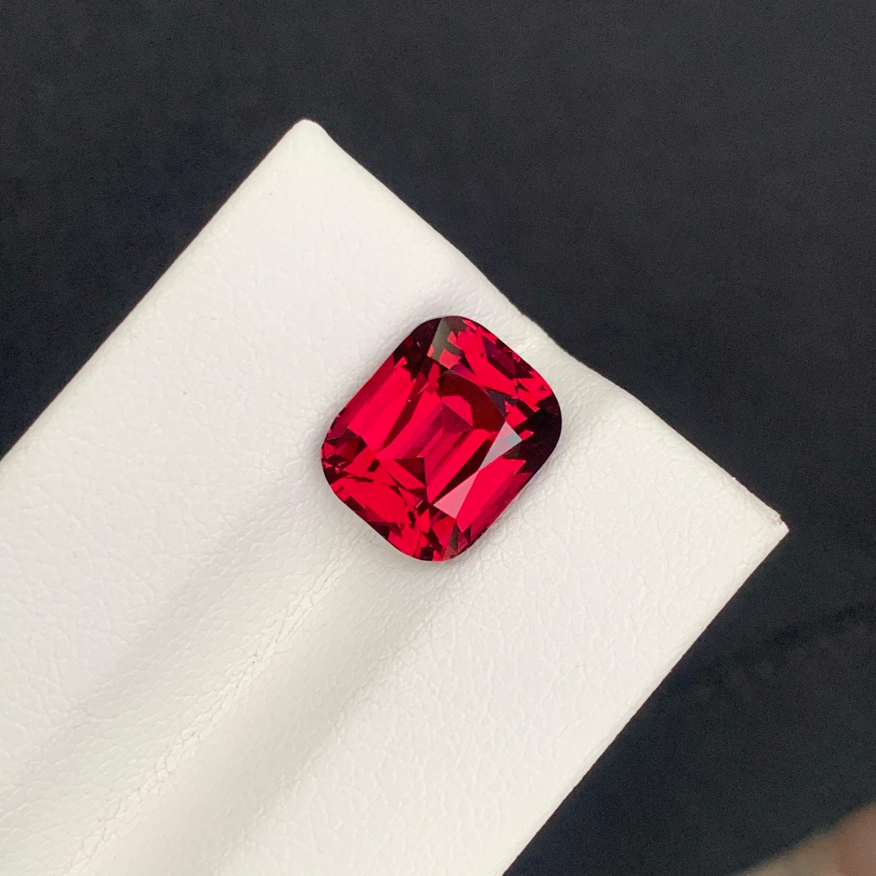 Top Quality 5.65 Carat Natural Loose Rhodolite Garnet Gemstone Loupe Clean 9