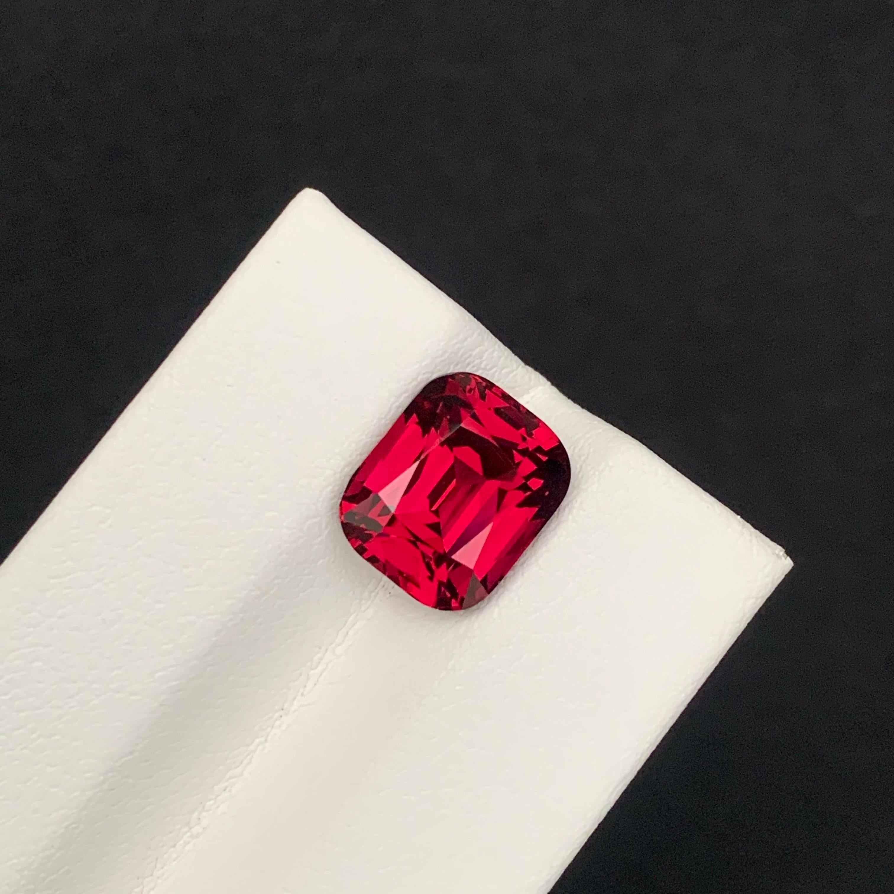Arts and Crafts Top Quality 5.65 Carat Natural Loose Rhodolite Garnet Gemstone Loupe Clean