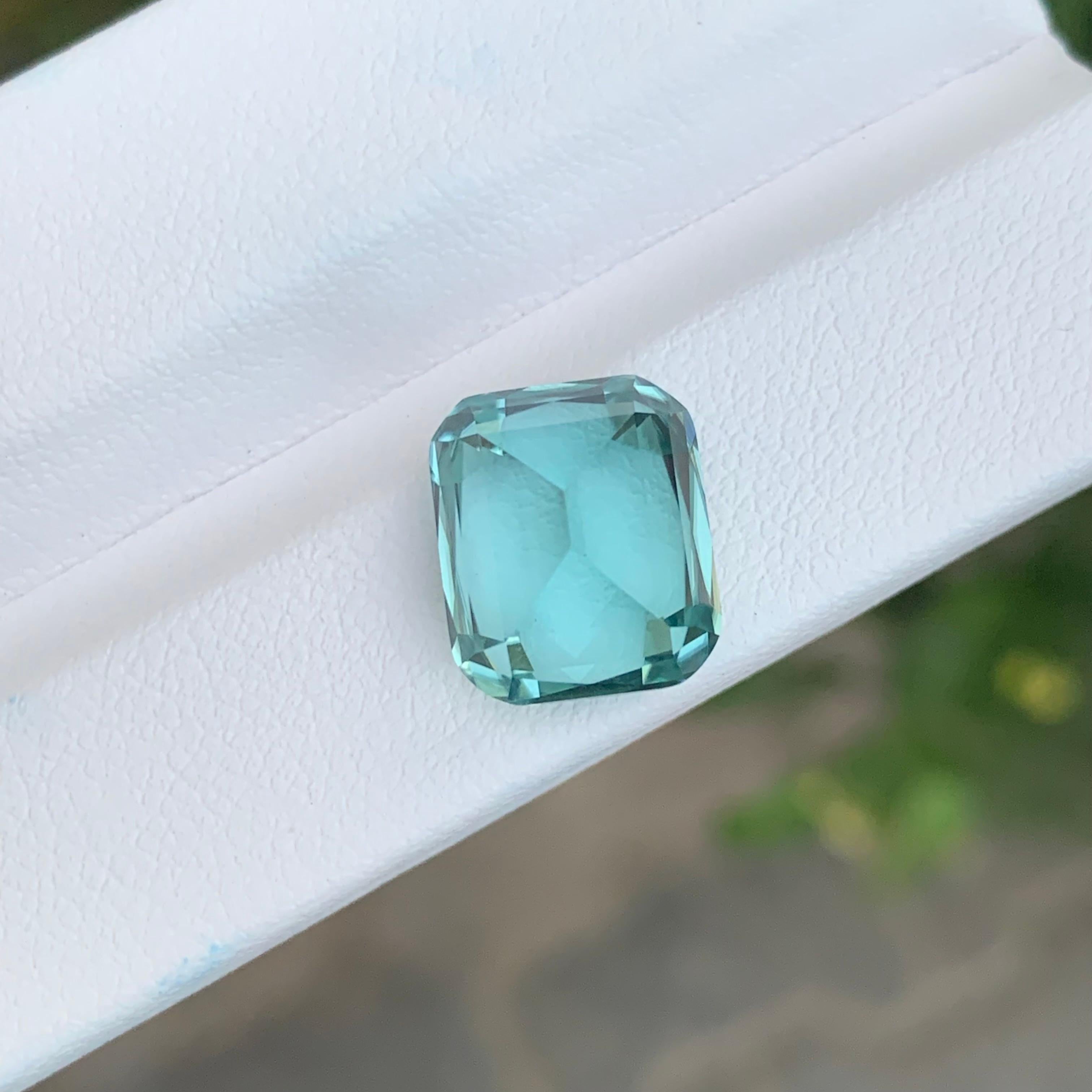 Women's or Men's Top Quality 7.40 Carat Natural Loose Seafoam Tourmaline Cushion Shape Gemstone For Sale