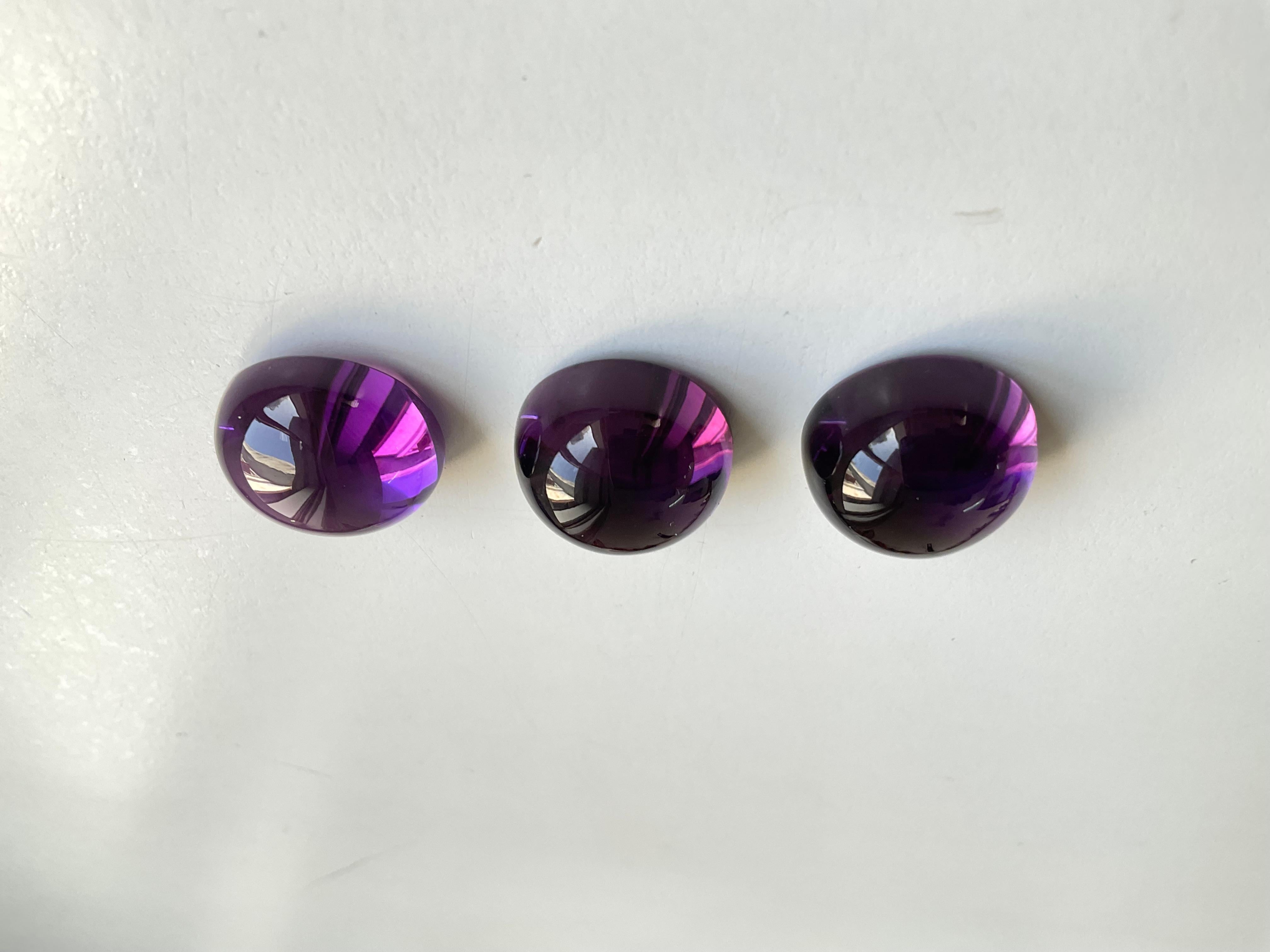 Art Deco Top Quality Amethyst Smooth Round Cabochon Loose Gemstone for Jewelry For Sale