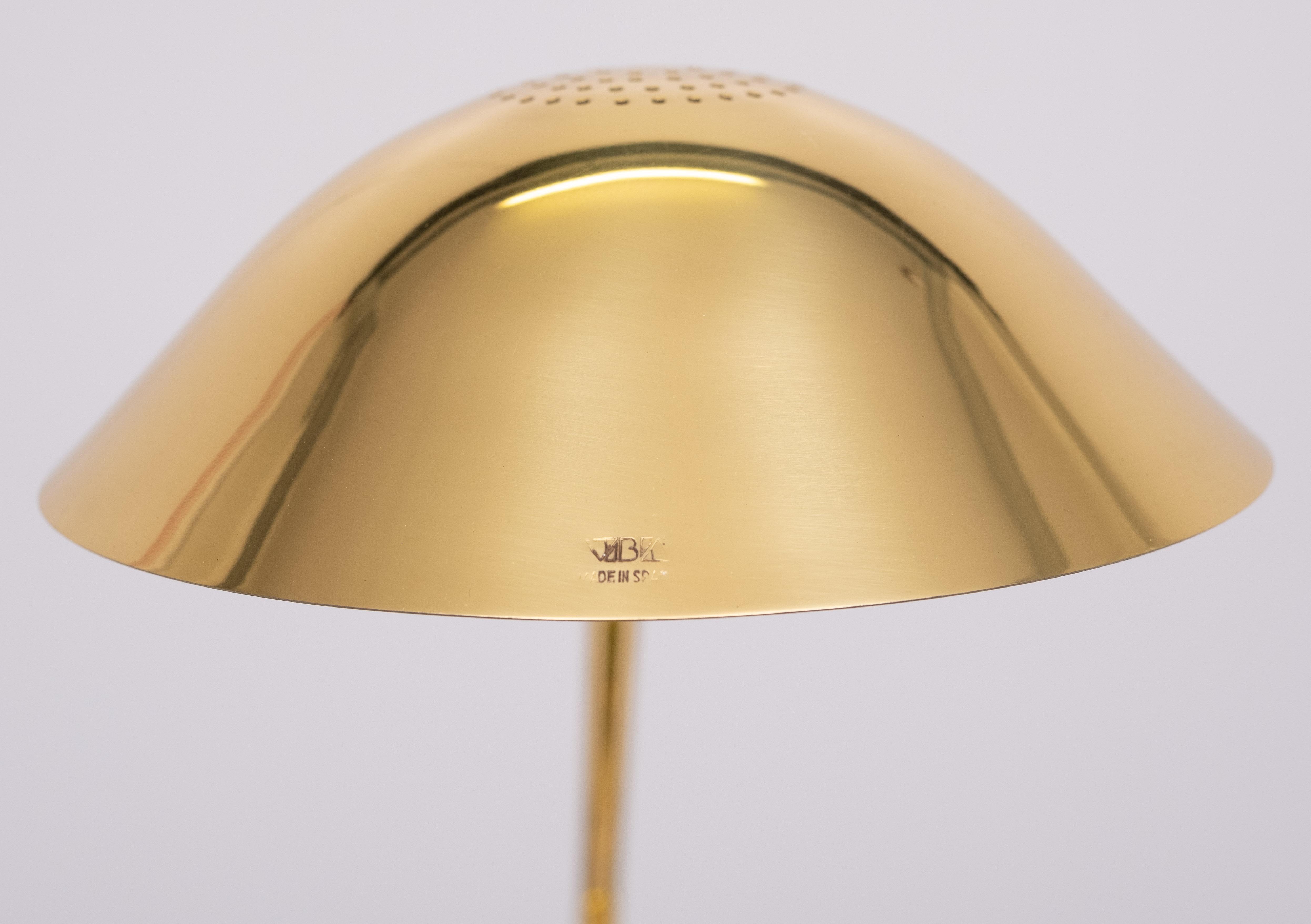 Lampe de bureau en laiton de qualité supérieure par Vibia Espagne  1980s en vente 2