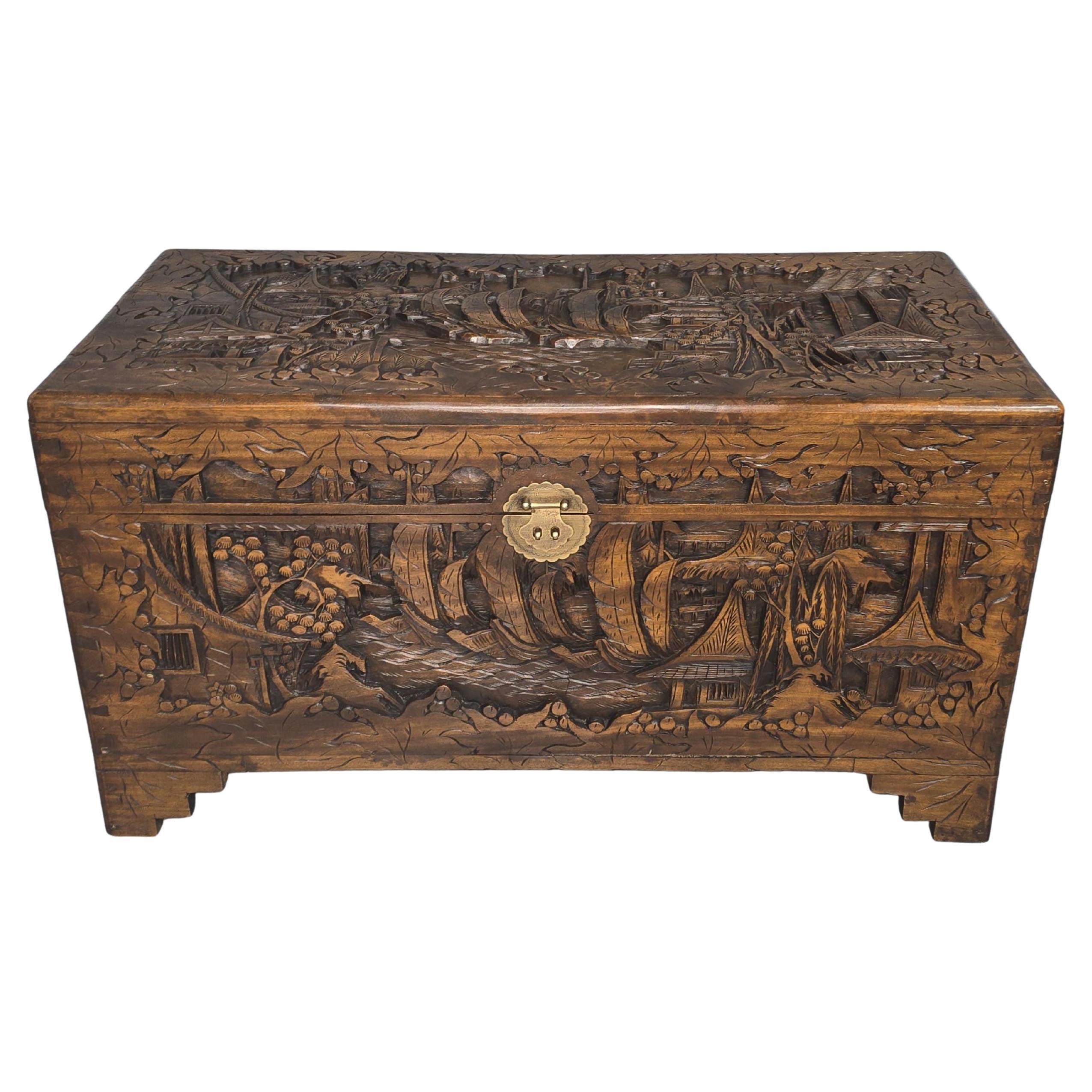 Top Quality Camphor Wood Chest
