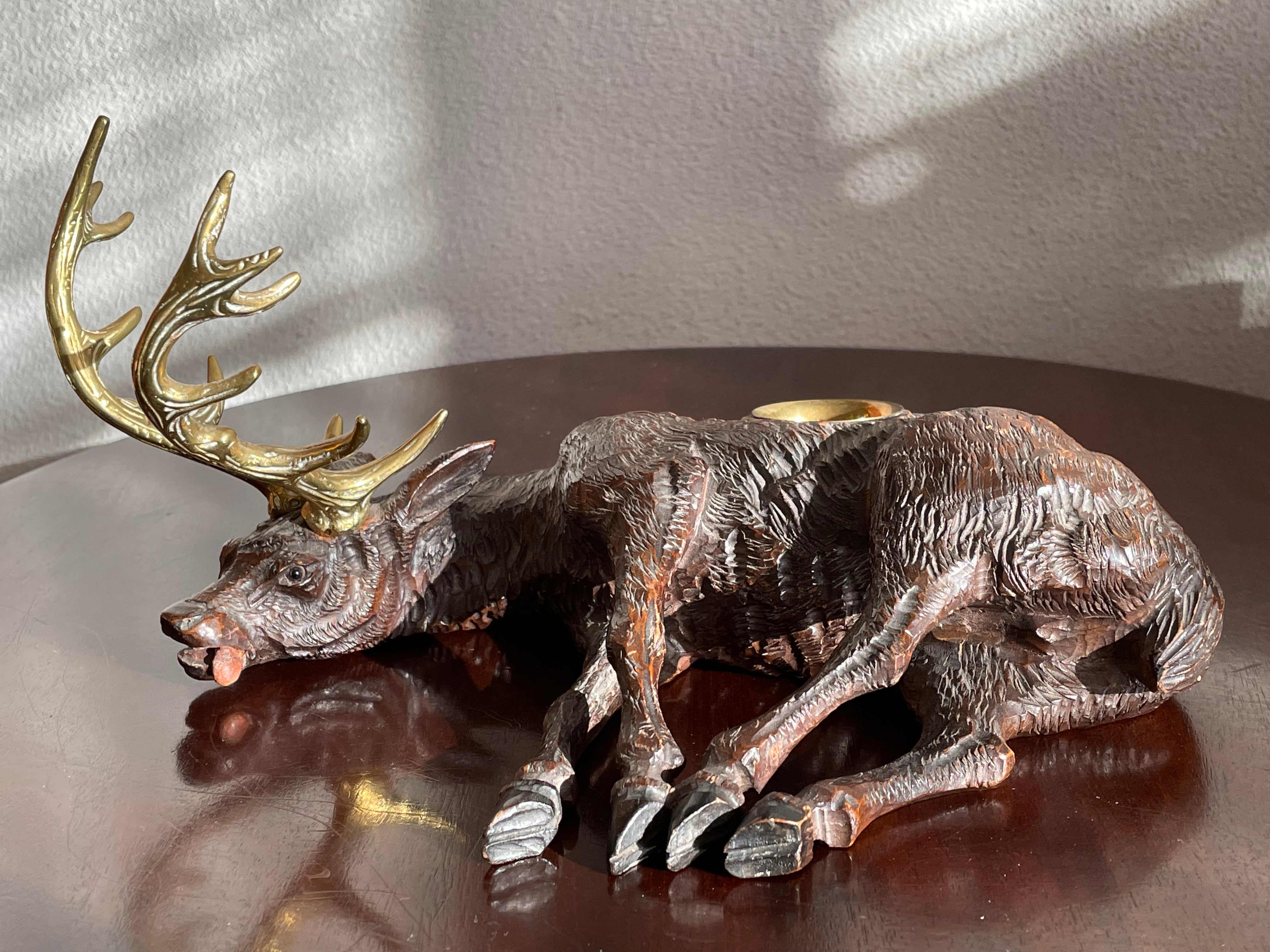20th Century Top Quality Carved Antique Swiss Black Forest Exhausted Stag Sculpture Inkstand For Sale