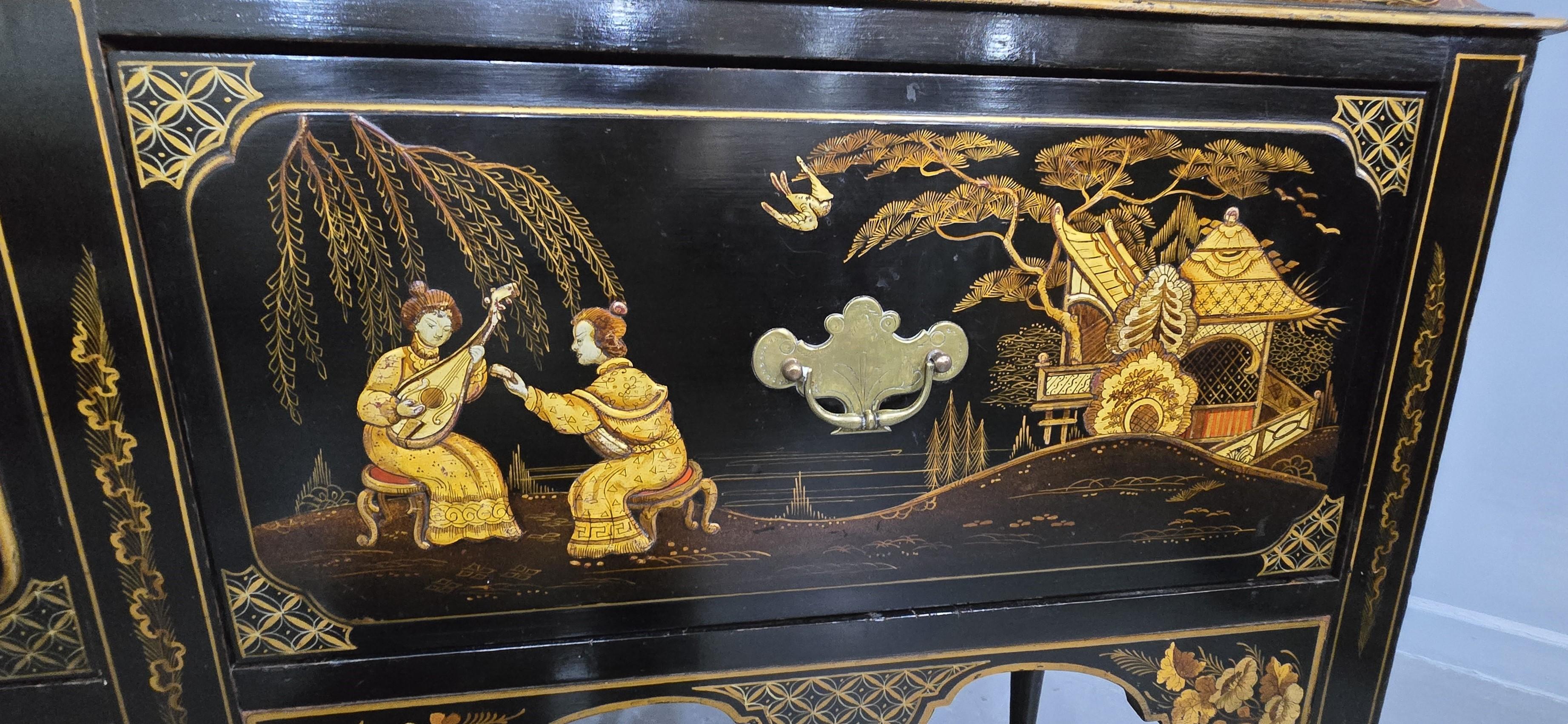 Top Quality Chinoiserie Display Cabinet For Sale 11