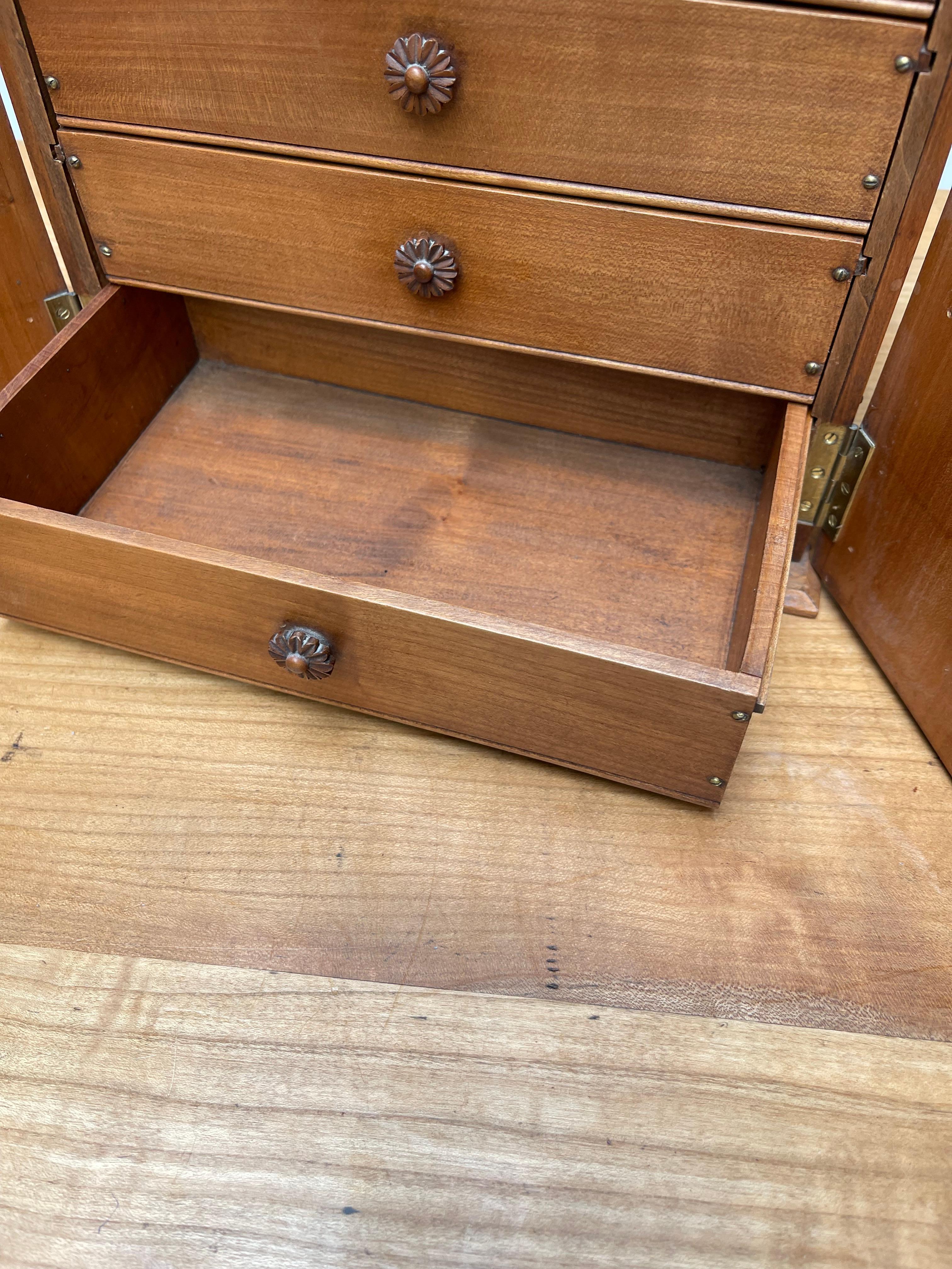 Top Quality Early 1900s Miniature Arts and Crafts Drawers Cabinet, Chestnut Leaf 9