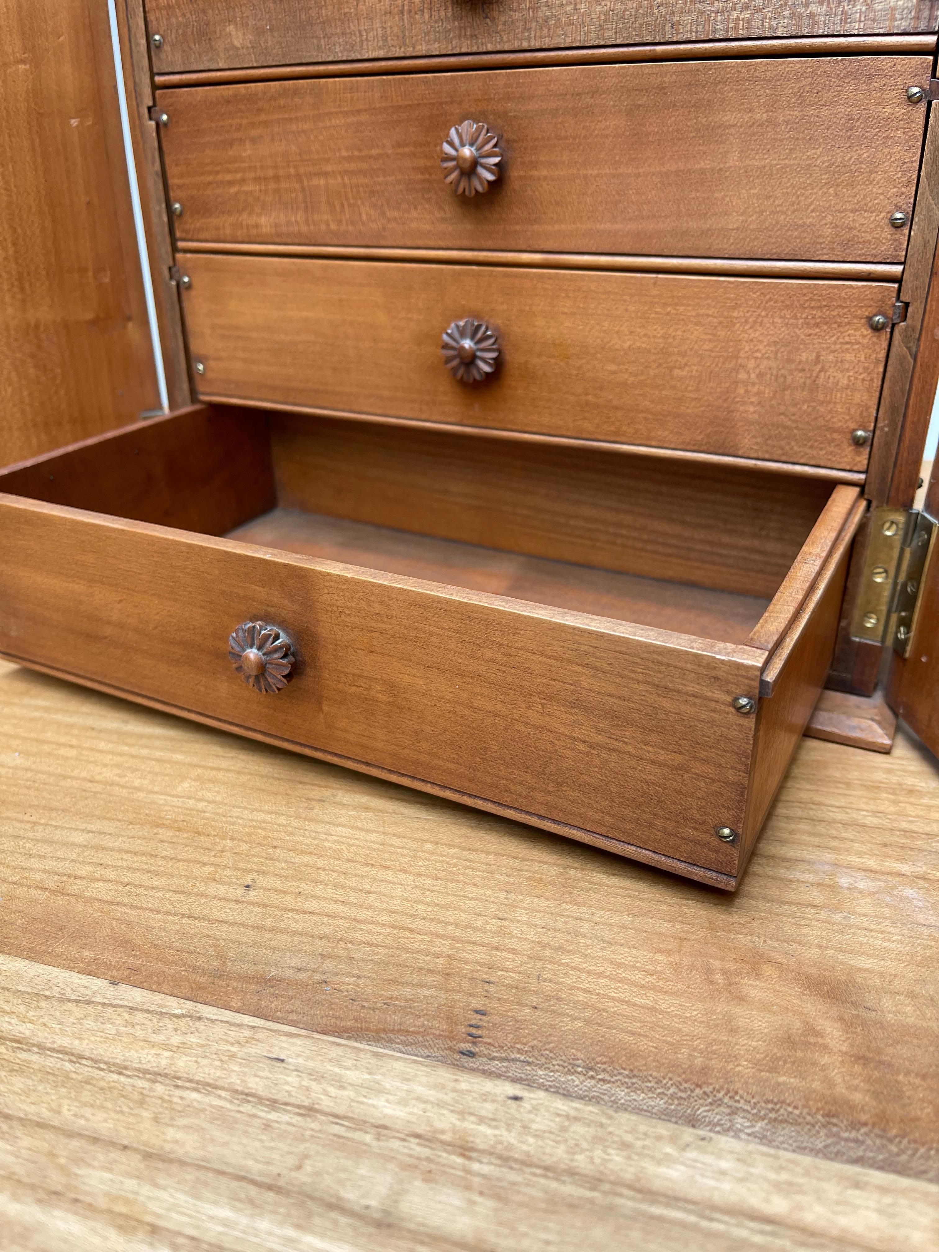 Top Quality Early 1900s Miniature Arts and Crafts Drawers Cabinet, Chestnut Leaf 10