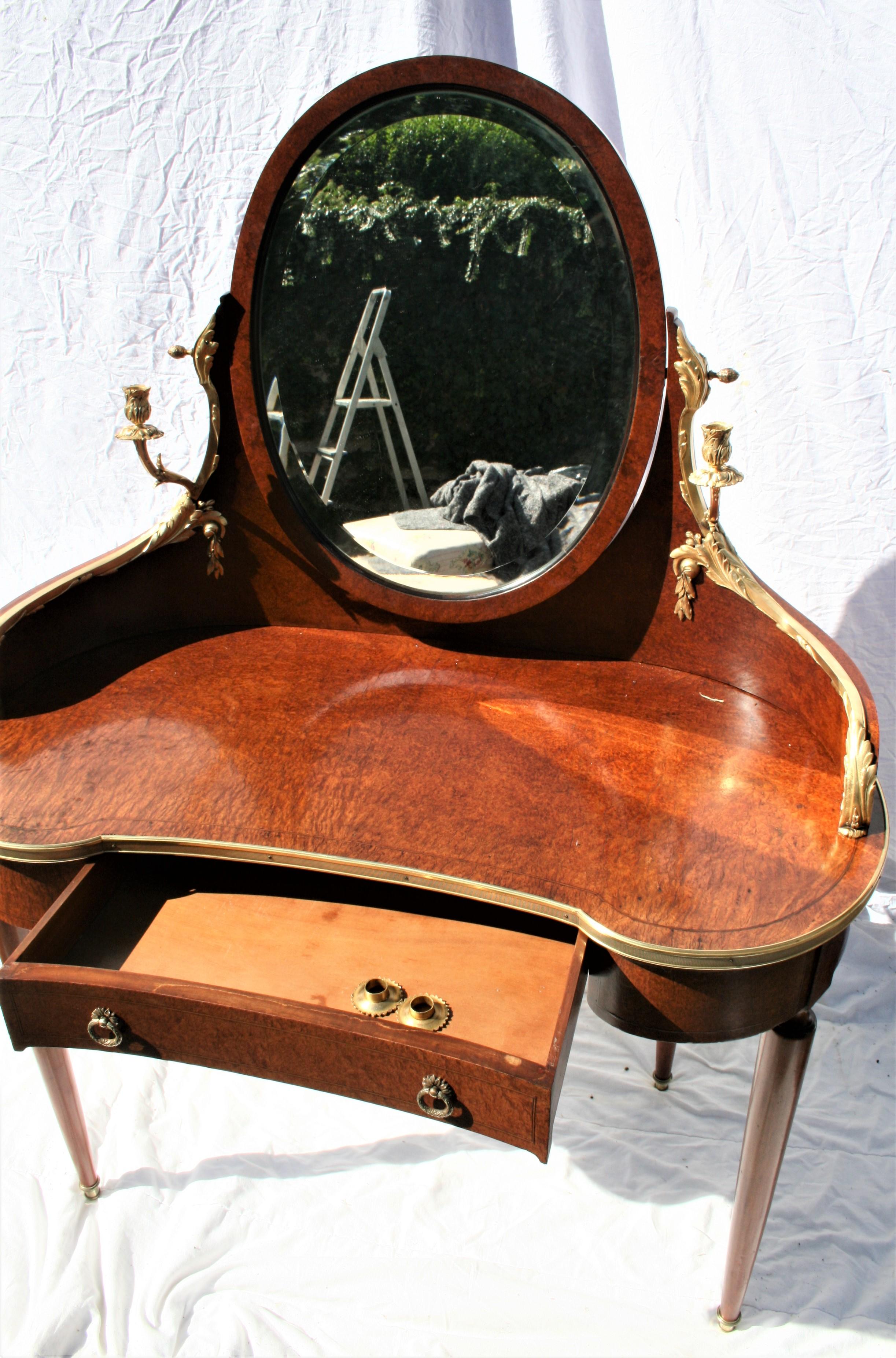 Top Quality French Amboyna Dressing Table 1