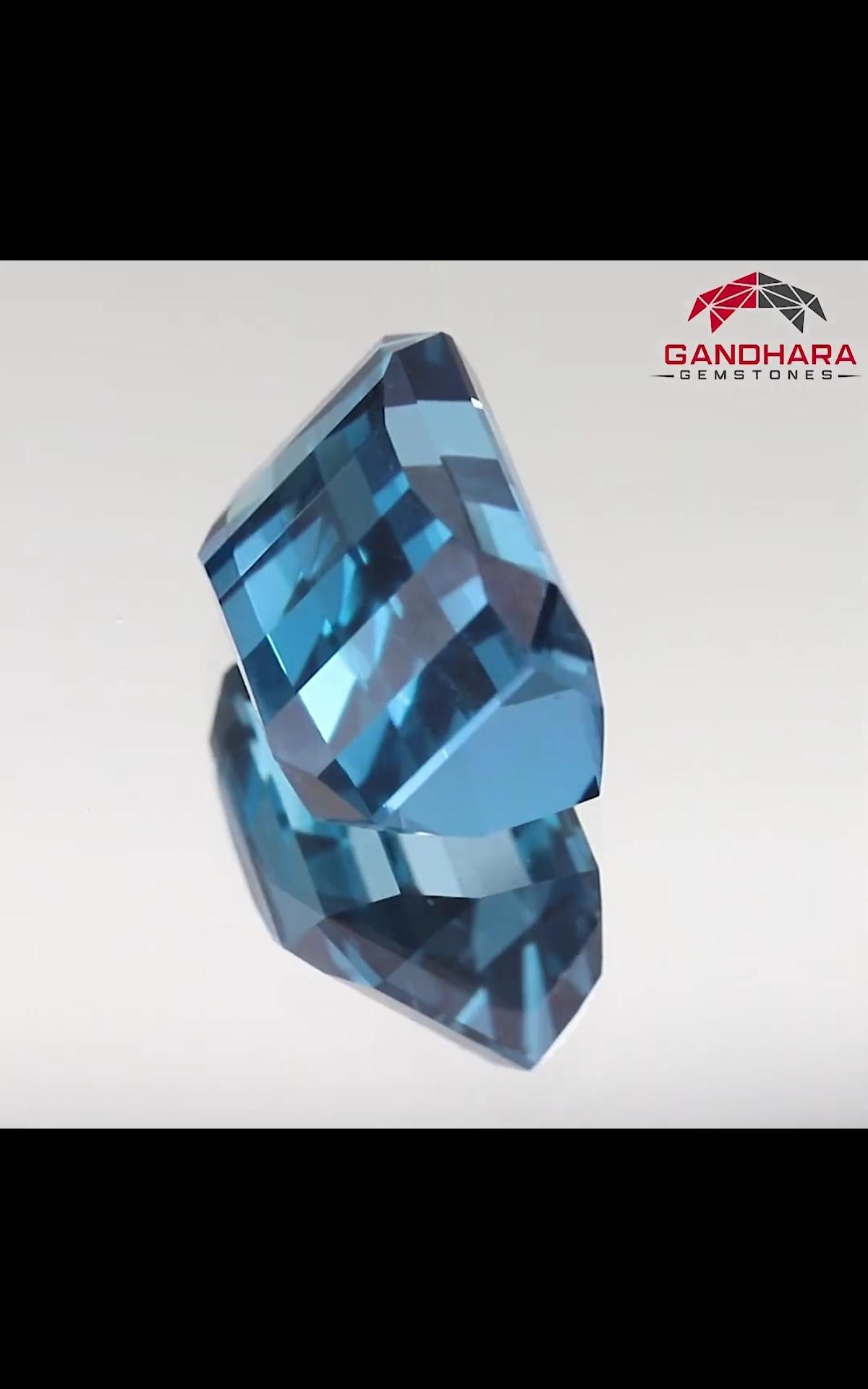 how much does blue topaz cost