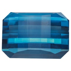 Top Quality London Blue Topaz 110.19 Carats Topaz Gemstone Mystic Topaz
