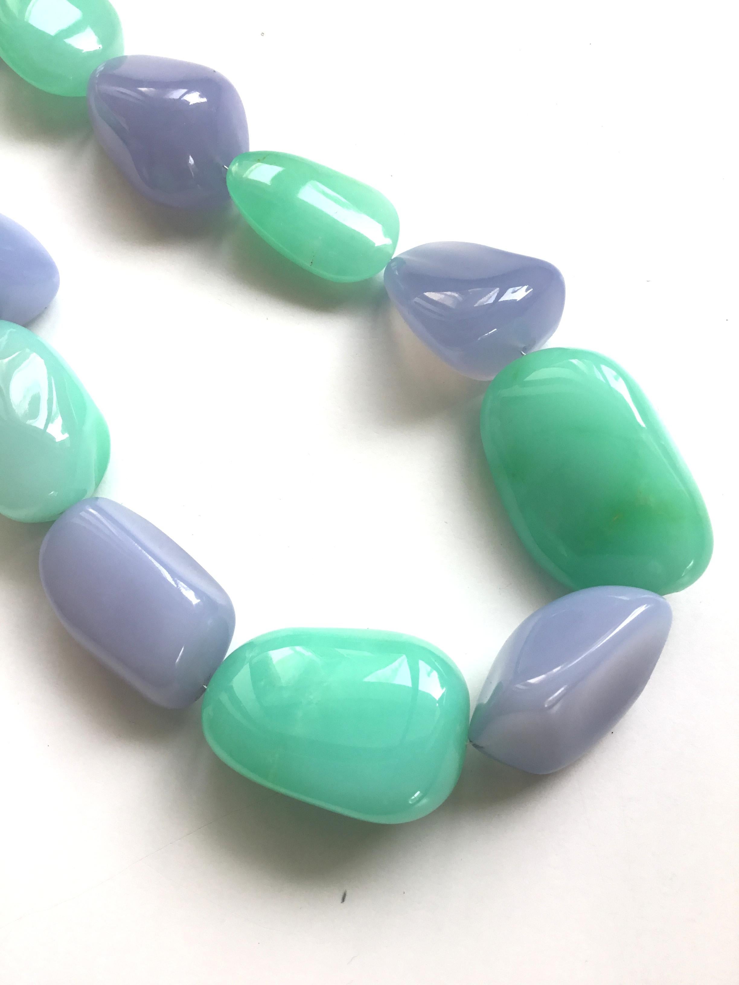 Top Quality Mix Chalcedoney & Chrysoprase Tumbled Natural Gemstone Necklace In New Condition For Sale In Jaipur, RJ