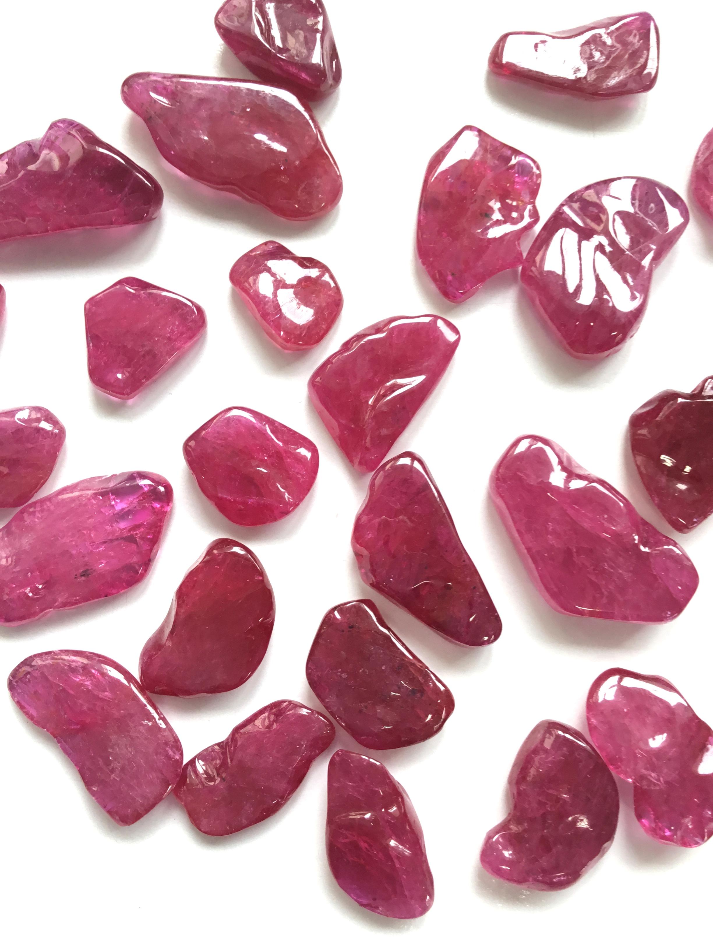Women's or Men's Top Quality Mozambique Ruby Natural Plain Tumble Gemstone For Jewelry Making  For Sale