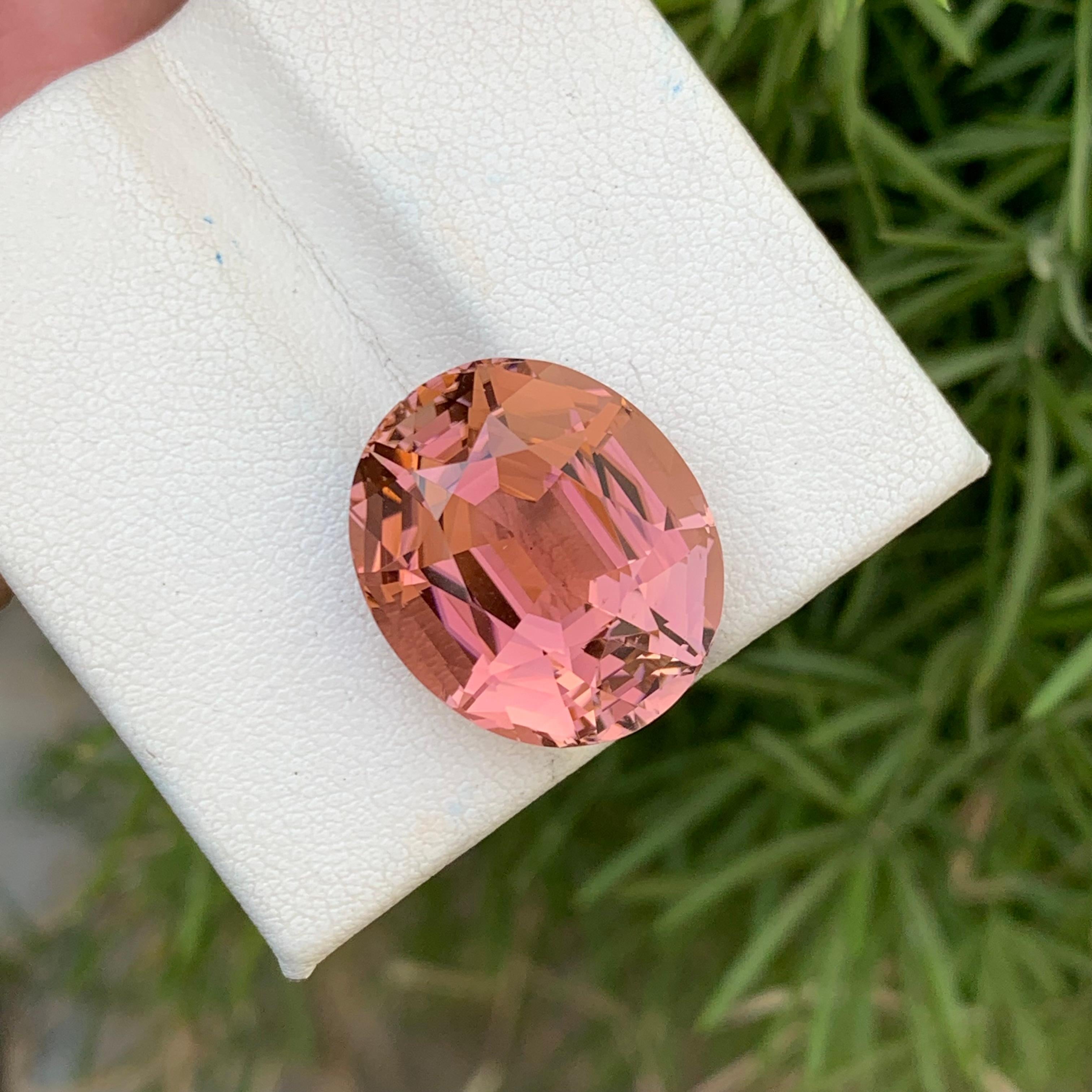 Top Quality Peach Color Loose Tourmaline Oval Shape 21.40 Carats Afghani Mine In New Condition For Sale In Peshawar, PK