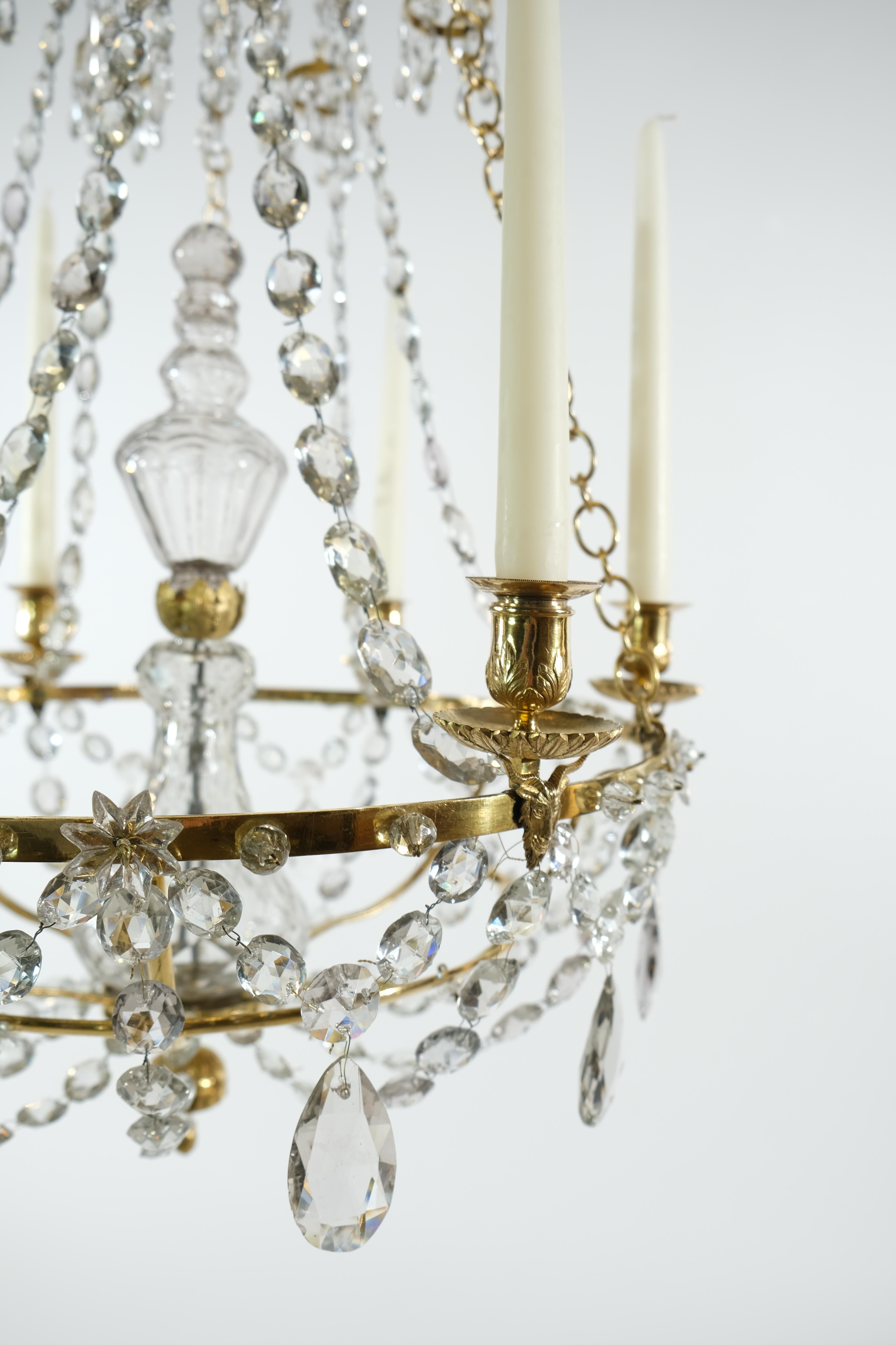 Top Quality Swedish Gustavian Haga Chandelier Made Ca 1785 In Good Condition In Stockholm, SE