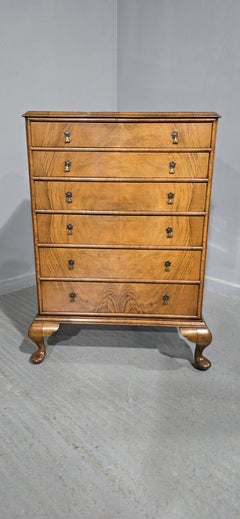 Top Quality Walnut Chest of Drawers