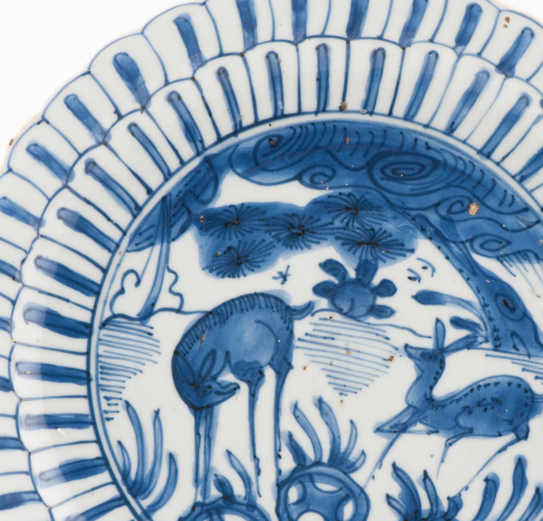 Porcelaine Assiette Kraak Wanli en porcelaine chinoise ancienne de la période Ming de qualité supérieure en vente