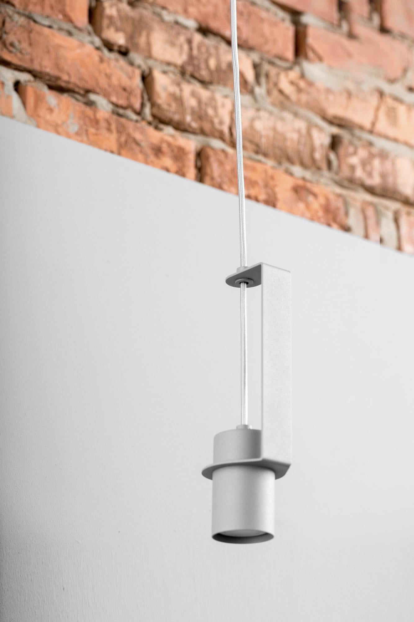 XXI secolo e contemporaneo Top Top 90 Lampada a sospensione Ultra Blue di +kouple in vendita
