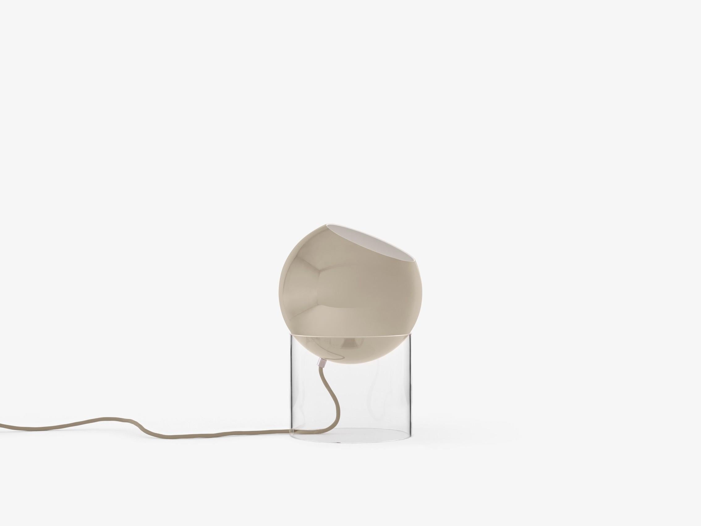 Laqué Lampe à poser Topan VP13, Grey Beige, Designée par Verner Panton en 1959, pour AT&T en vente